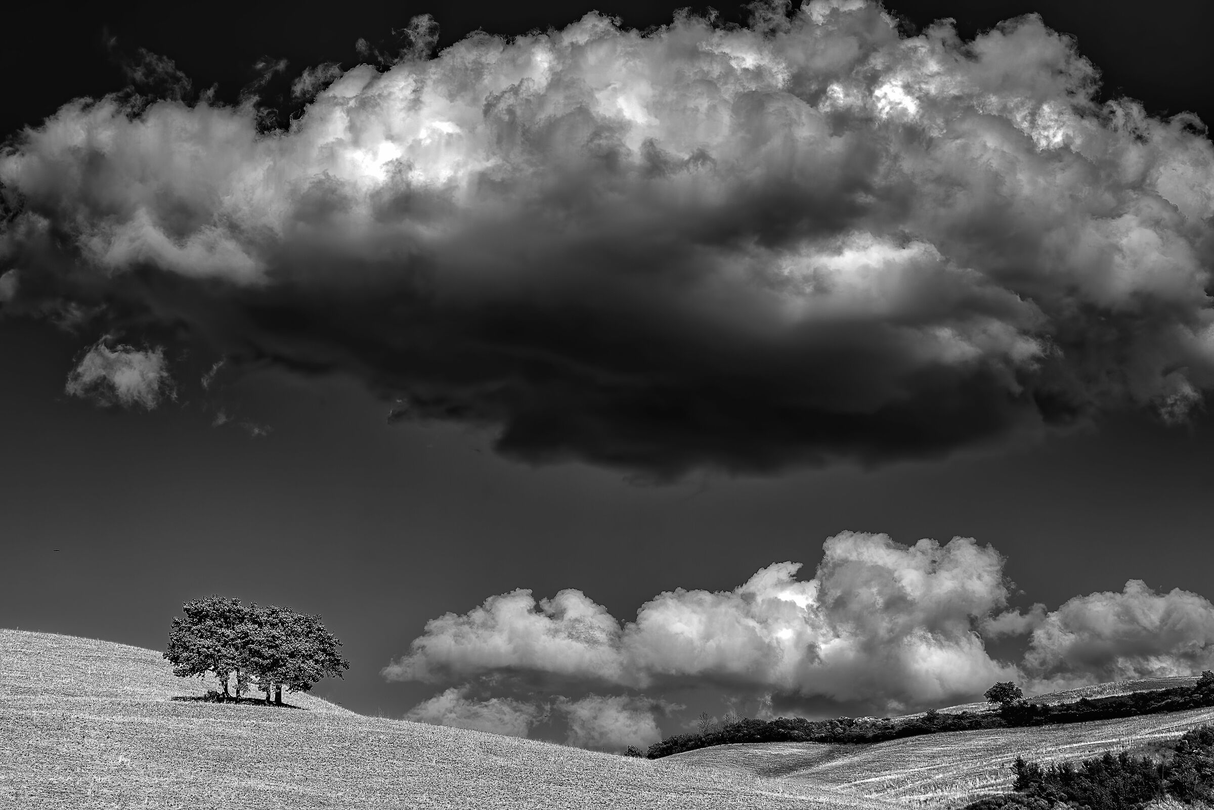 tra umbria e toscana in pomeriggi assolati