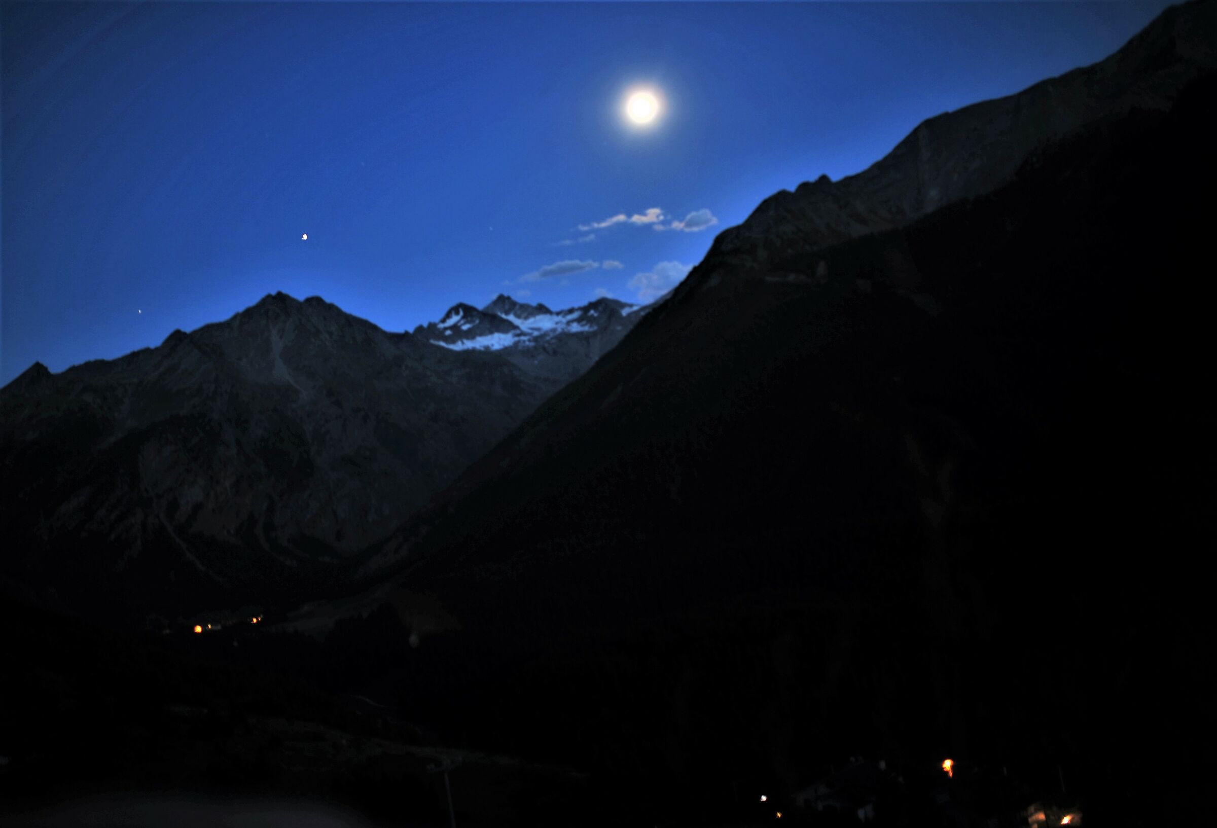 Spunta la luna sul momte...
