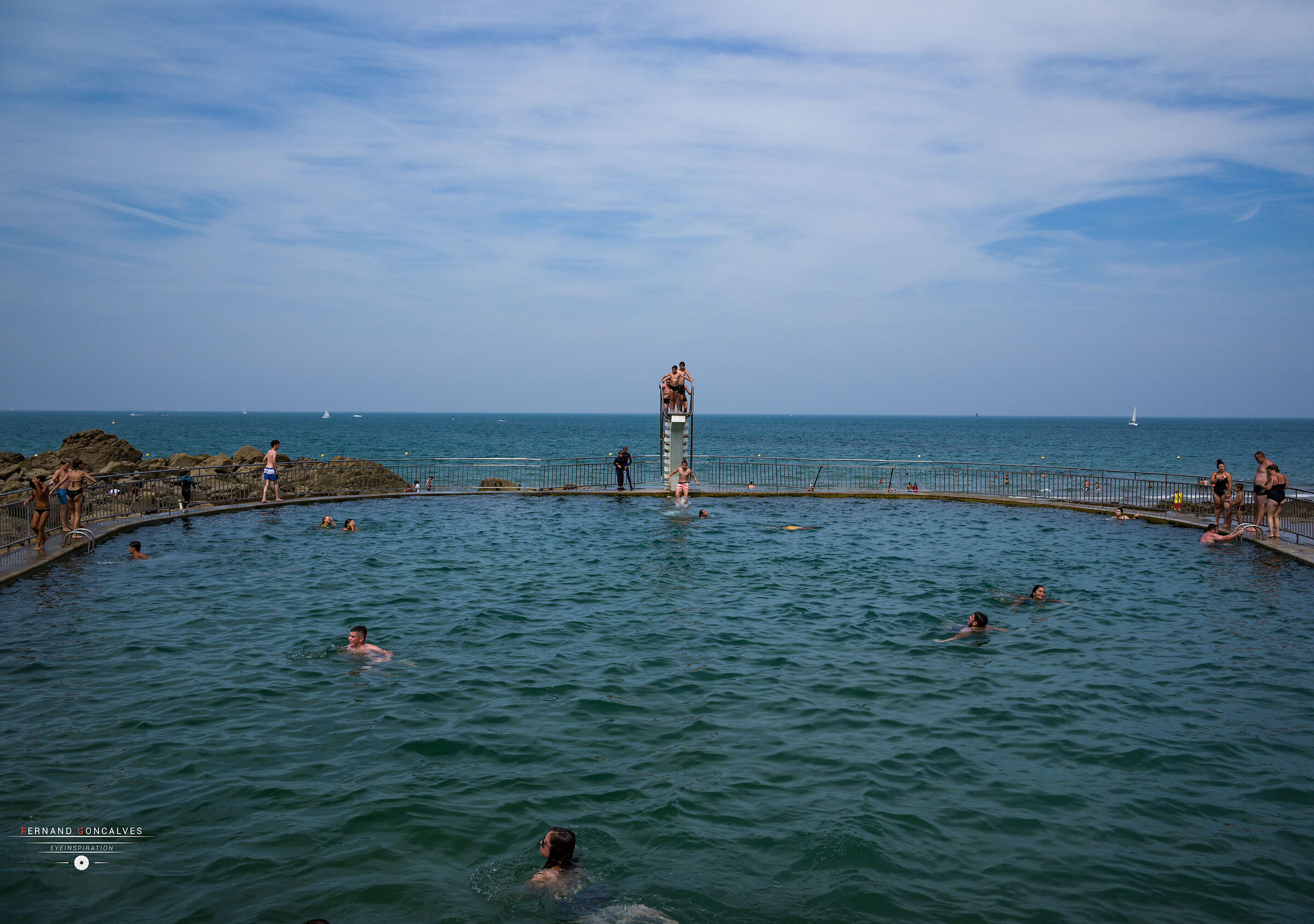 Visite des côtes Bretonnes avec le tout dernier m̷...