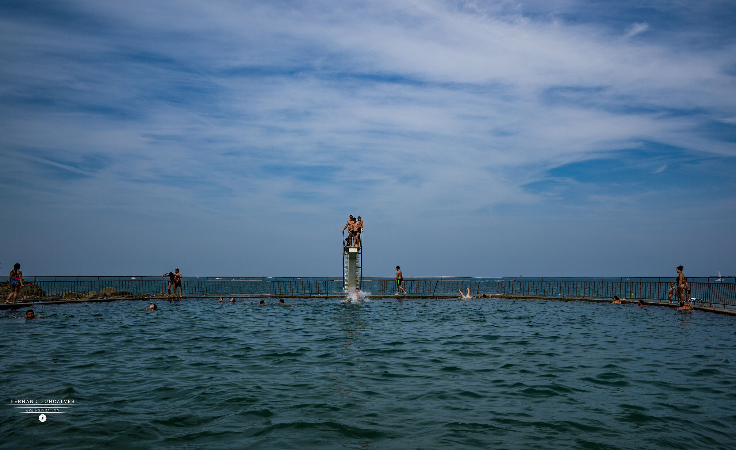 Visite des côtes Bretonnes avec le tout dernier m̷...