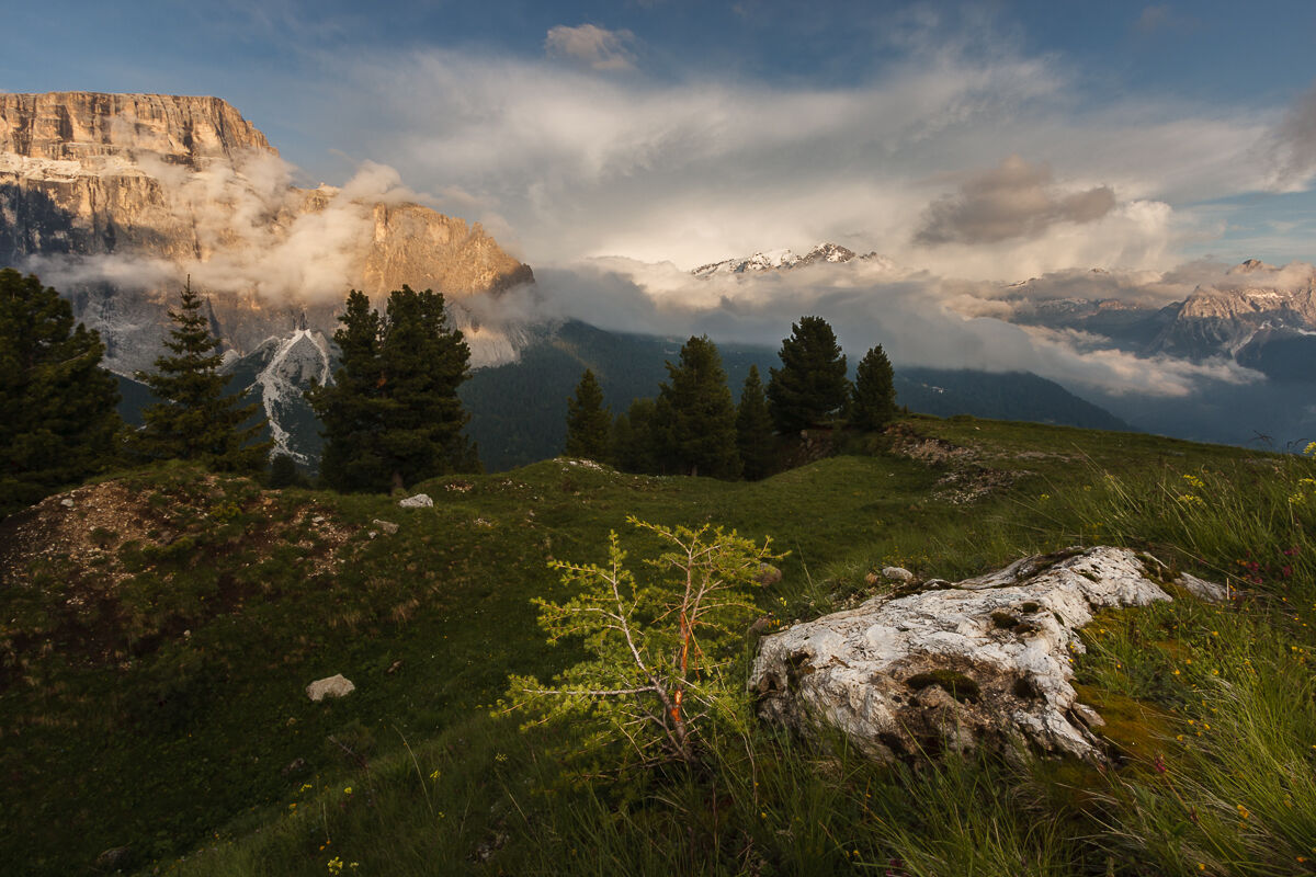 Cime e nuvole di Fassa ...