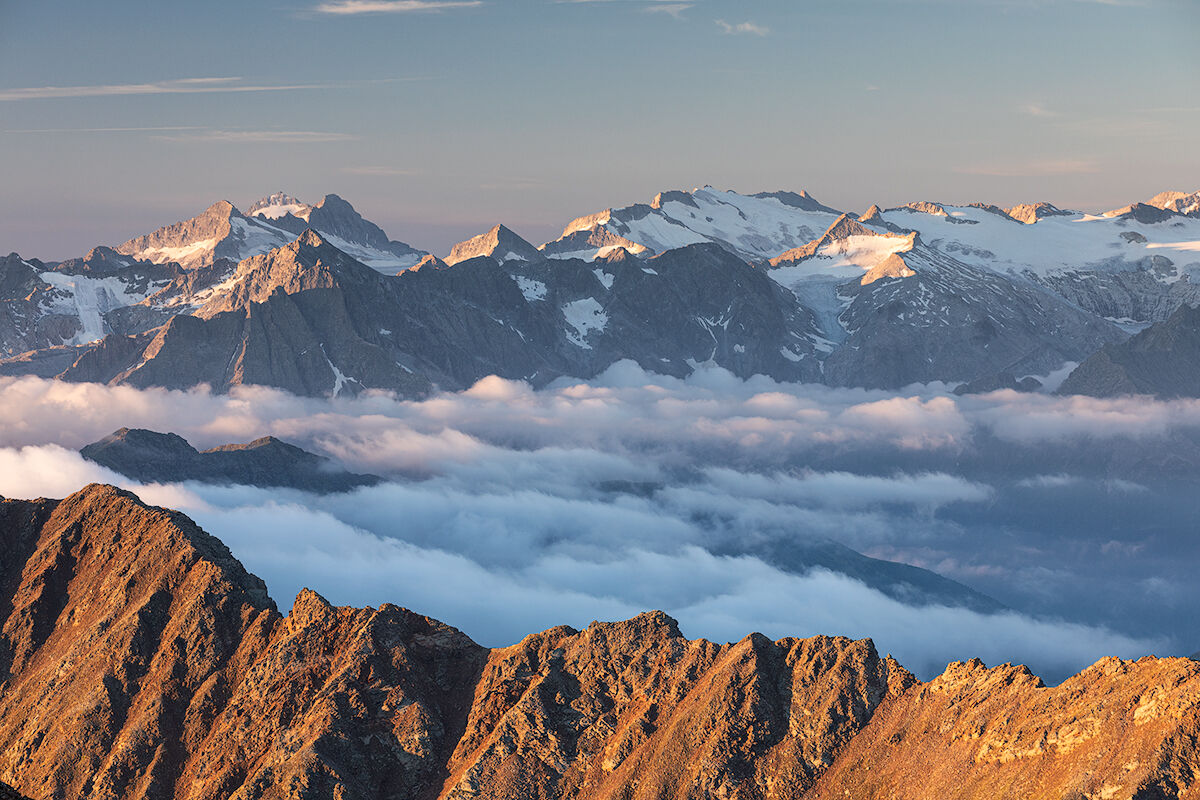 Alba dal bivacco Battaglione Ortles