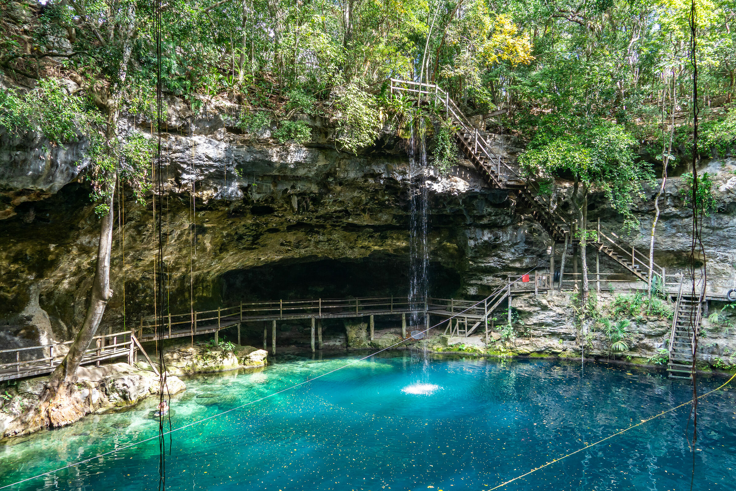 cenote di Ek Balam
