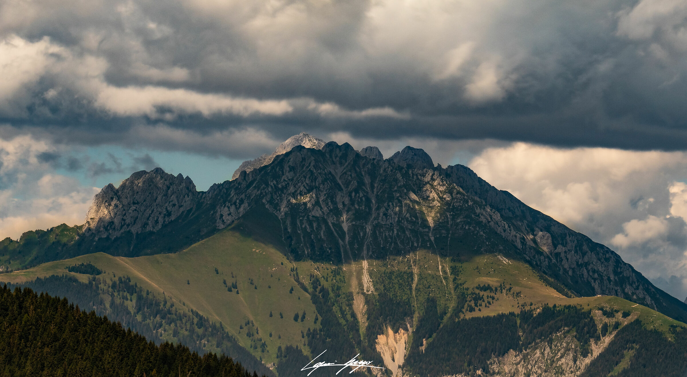 Luci e ombre sul pozzo della Presolana