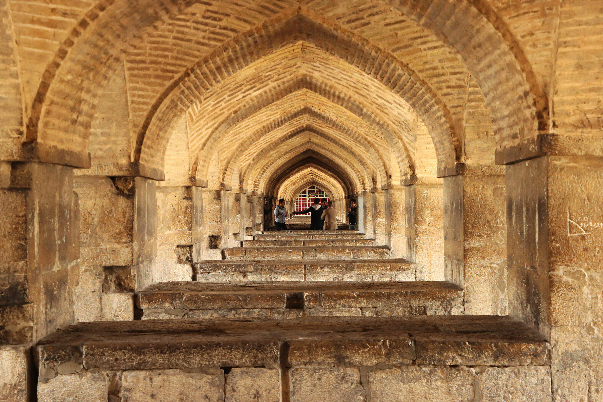 sotto i ponti di Isfahan