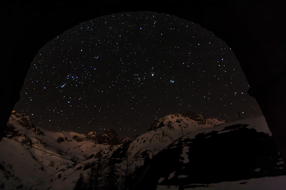 Stelle sotto l'arco