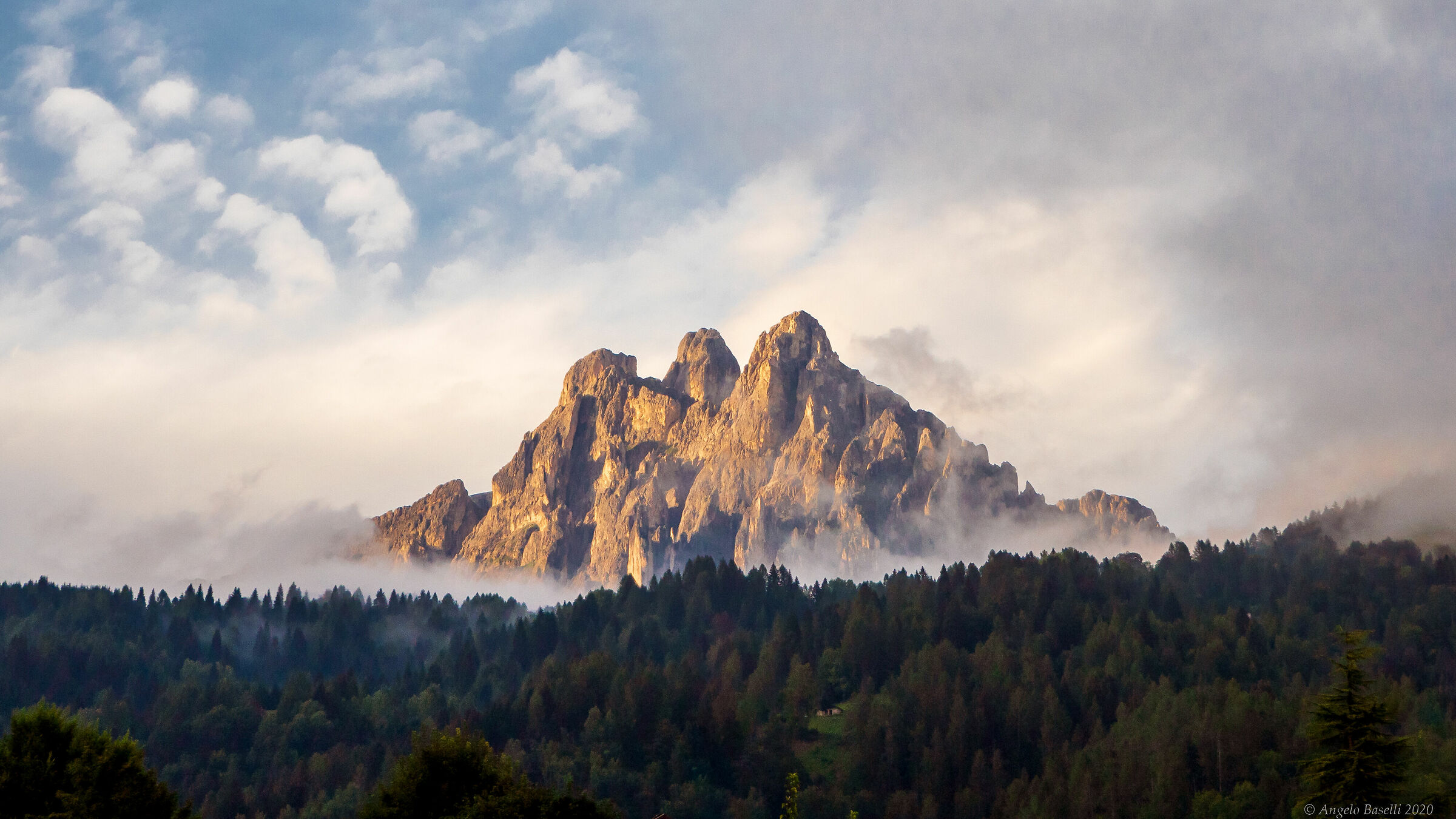 Tramonto sul Cimerlo