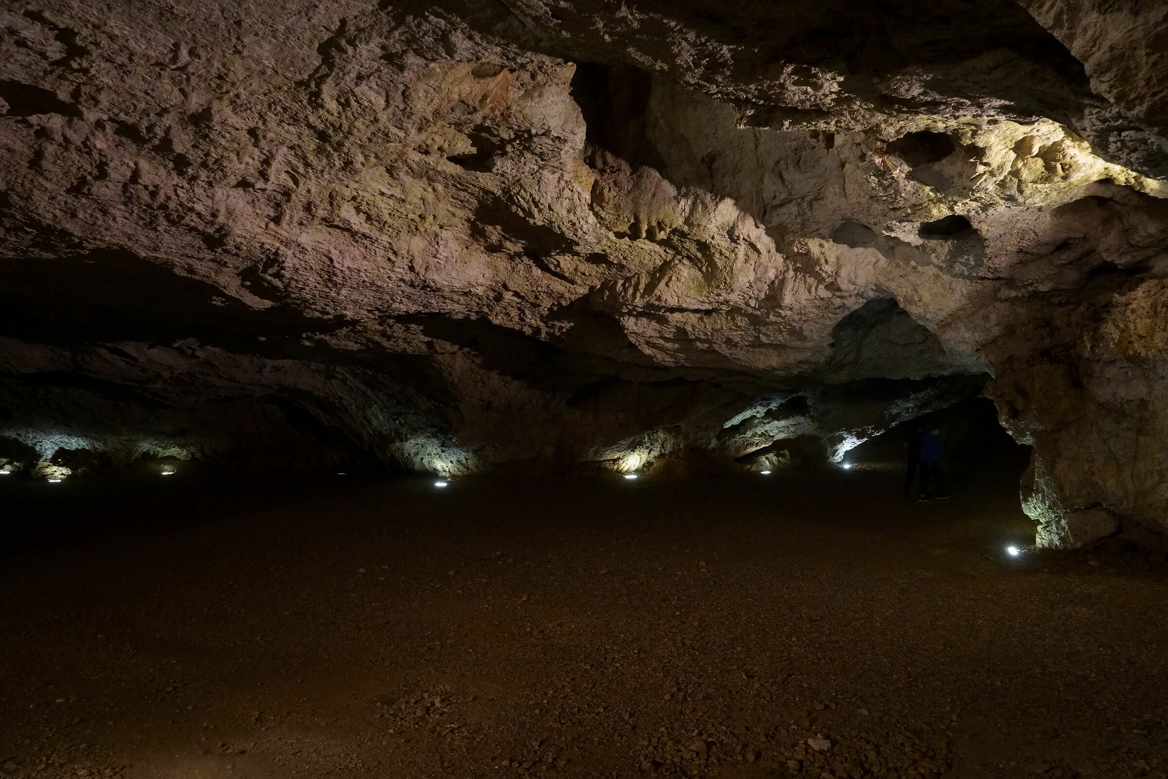 Pradis Caves
