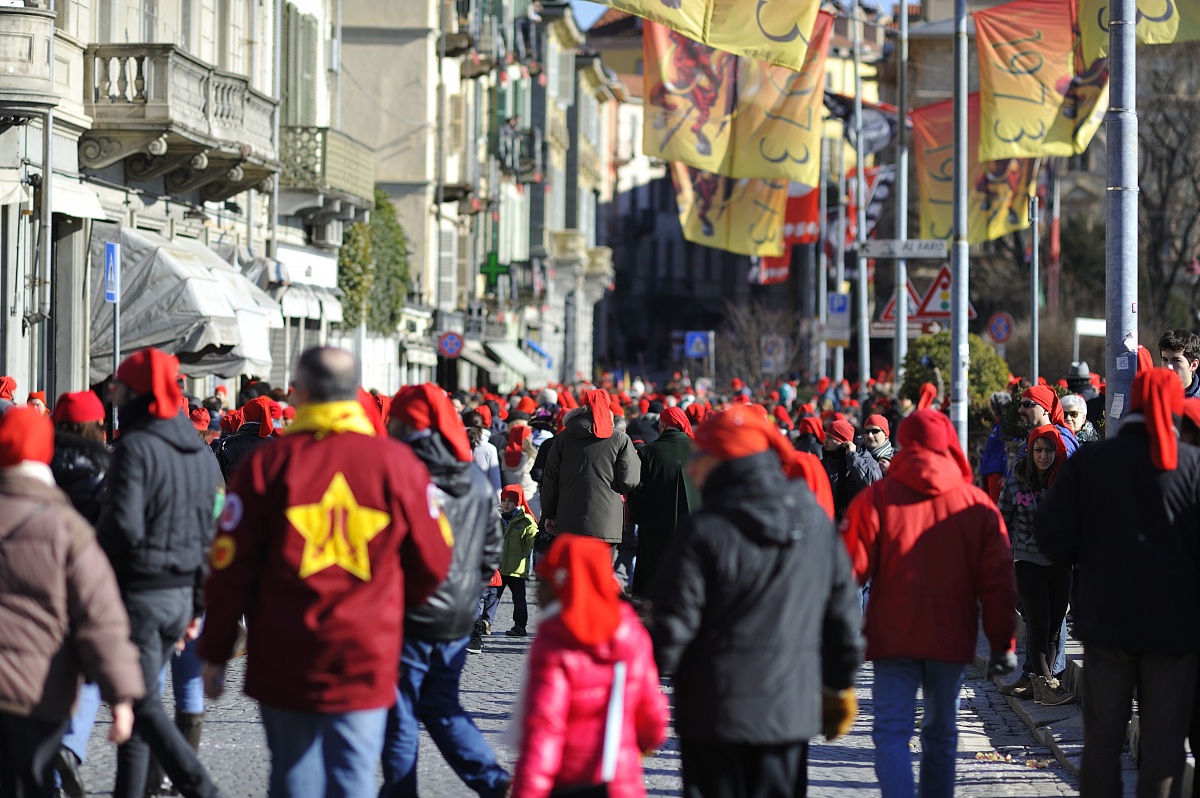 Berretto frigio dal Carnevale di Ivrea3