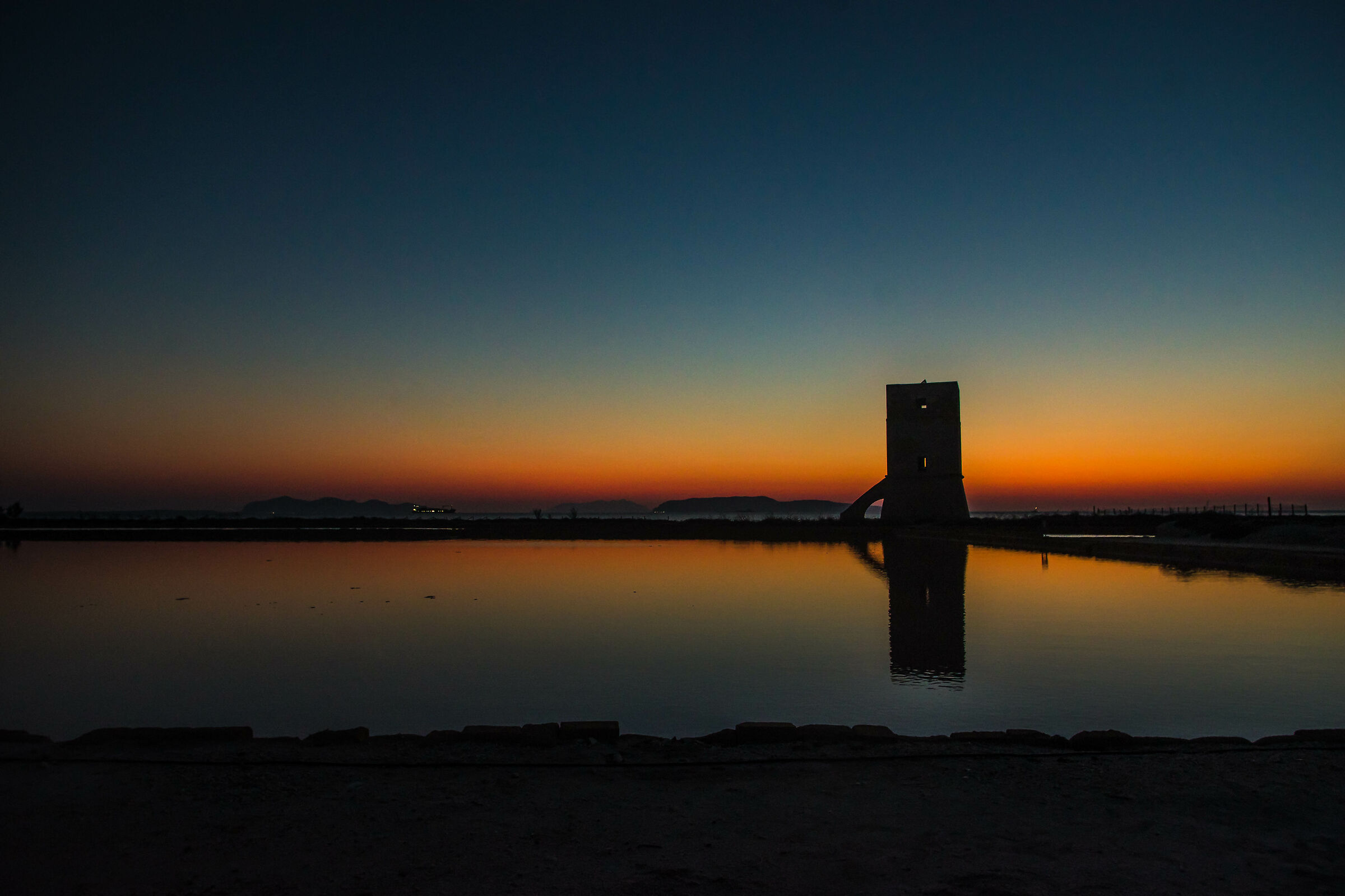 Tramonto sulla Torre di Nubia - Trapani