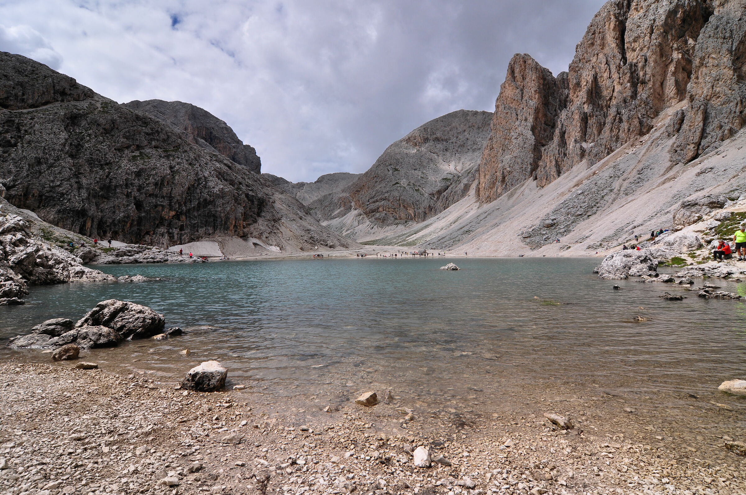 Lago di Antermoia - Dolomiti - (tr)