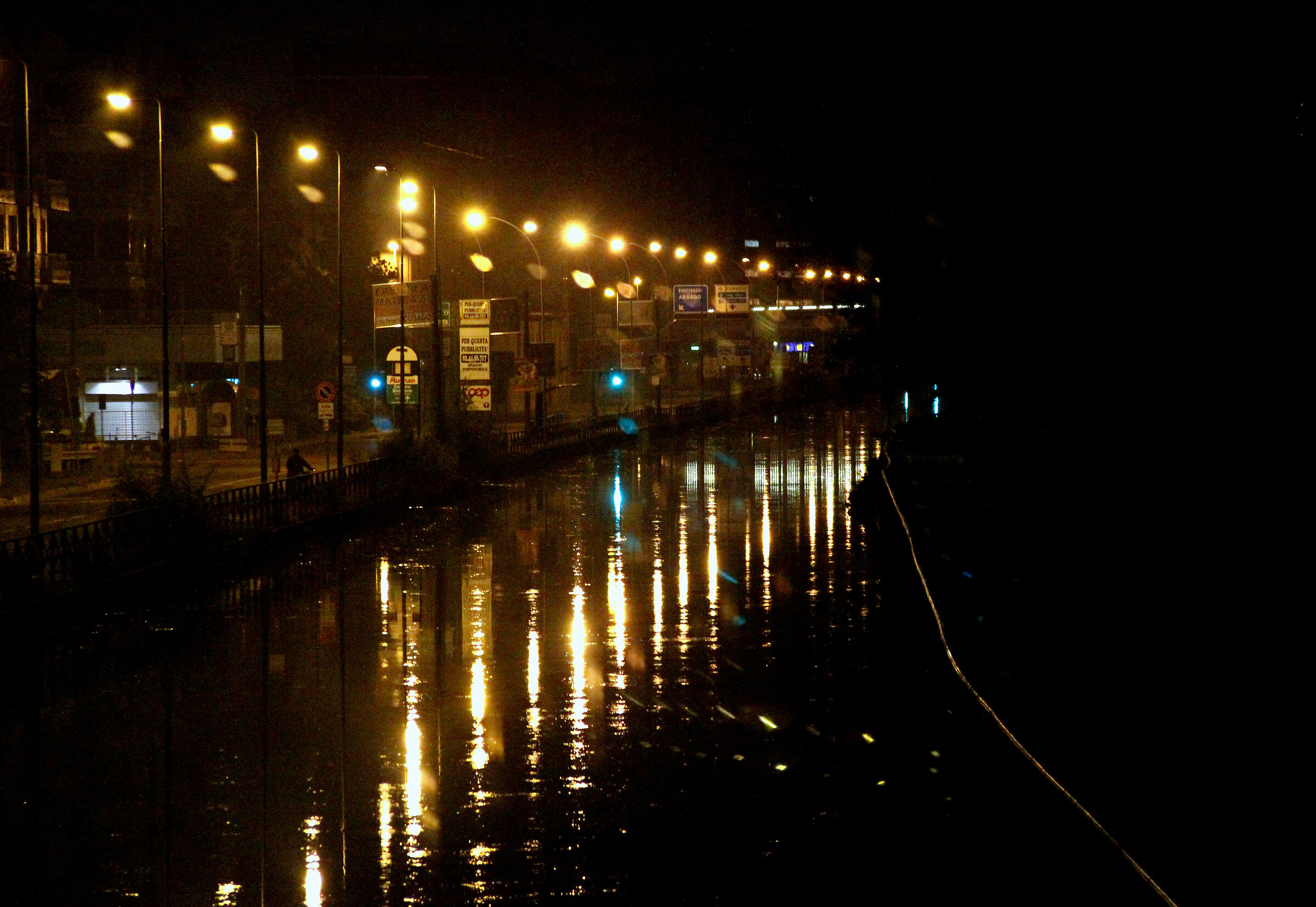 milano - riflessi di notte