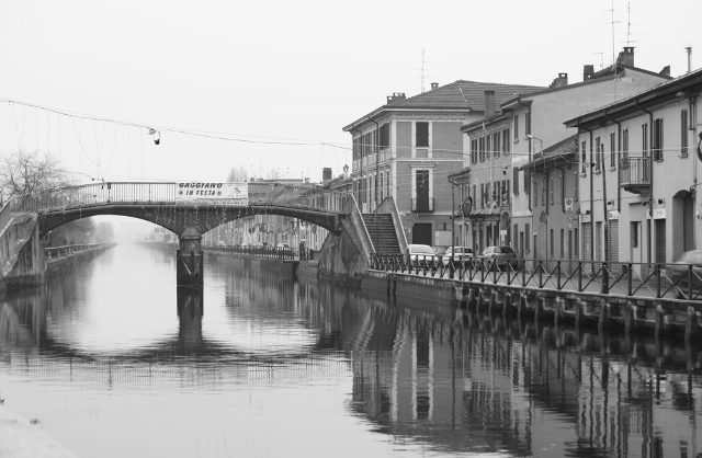 passeggiate lungo Naviglio Grande