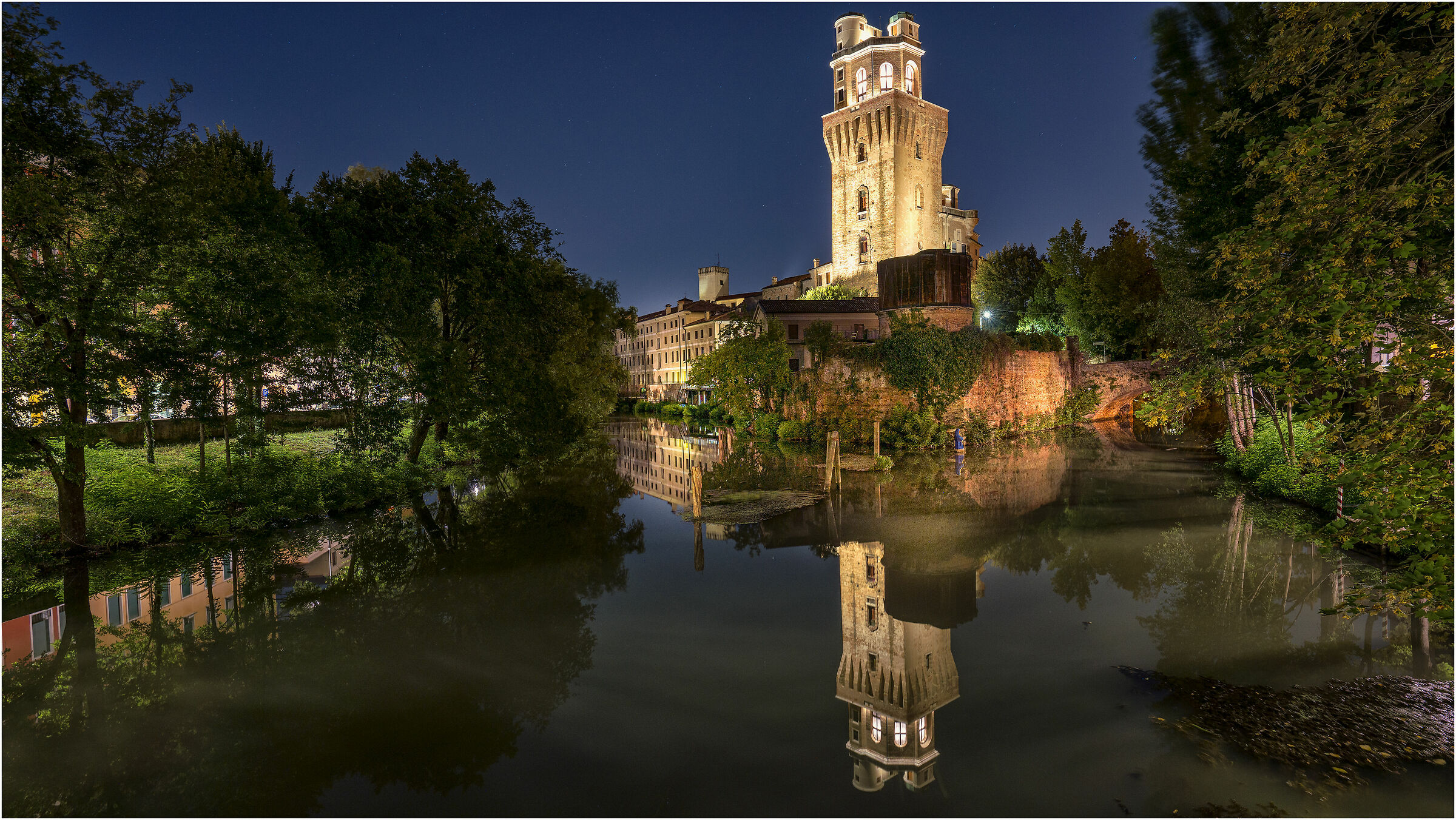 THE SPECOLA DI PADOVA AERA