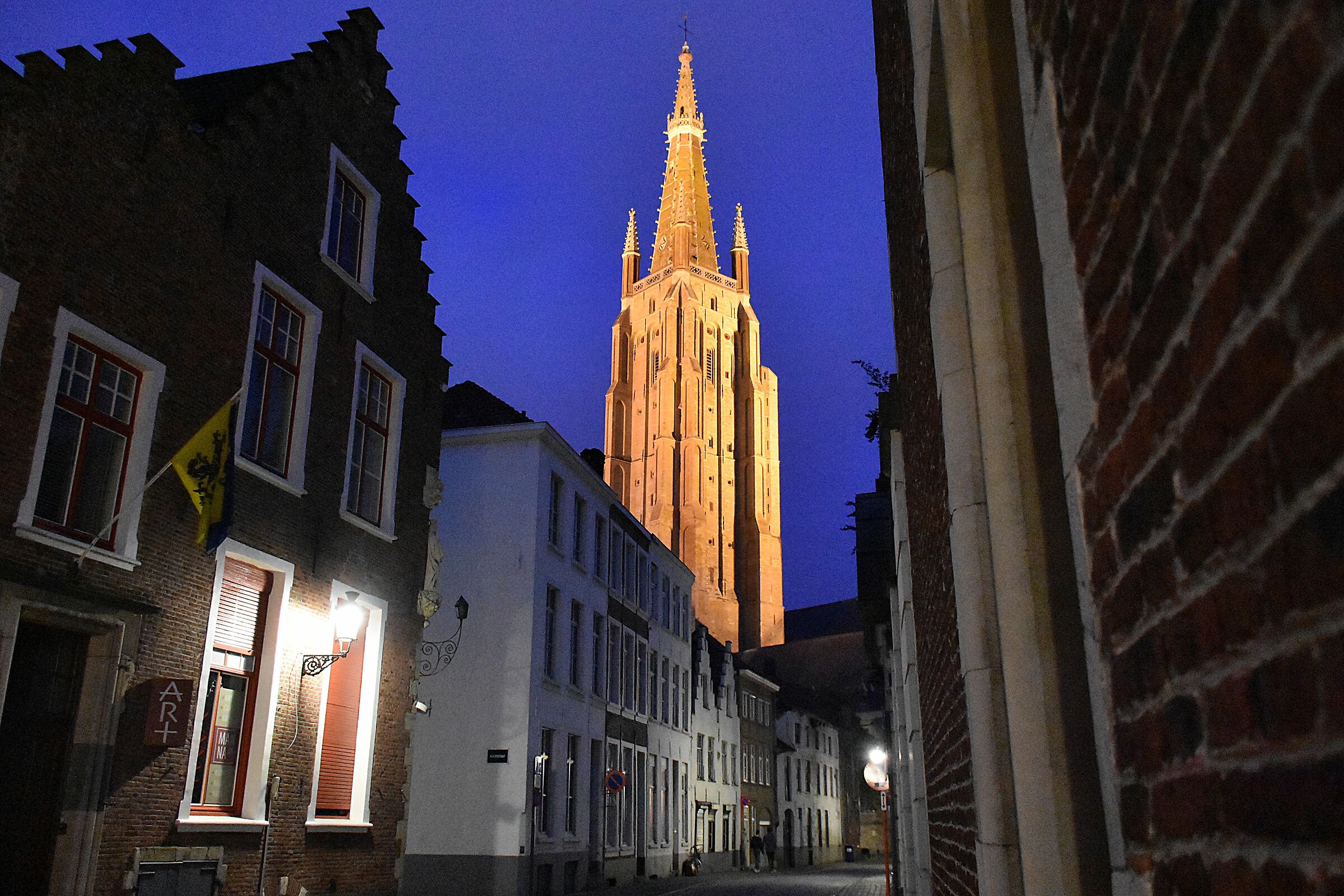 Brugge by night