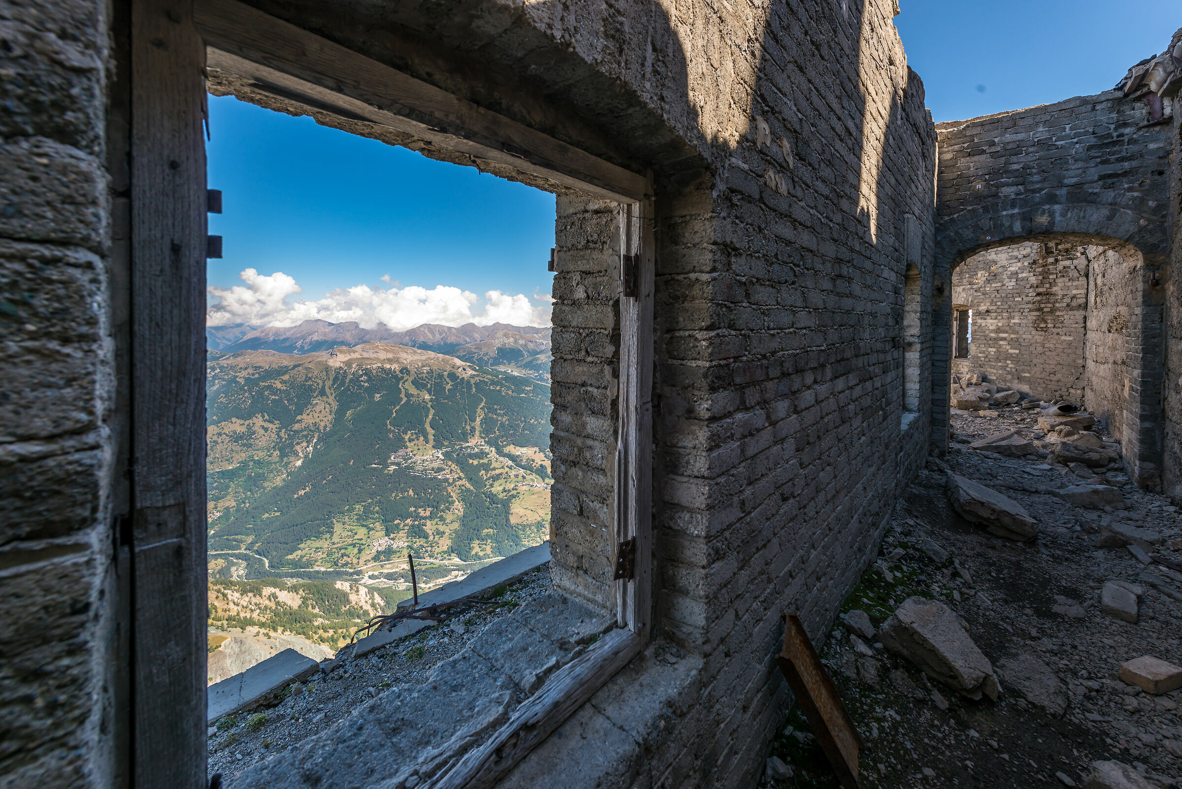Chaberton; vista sul Salice d'Ulzio