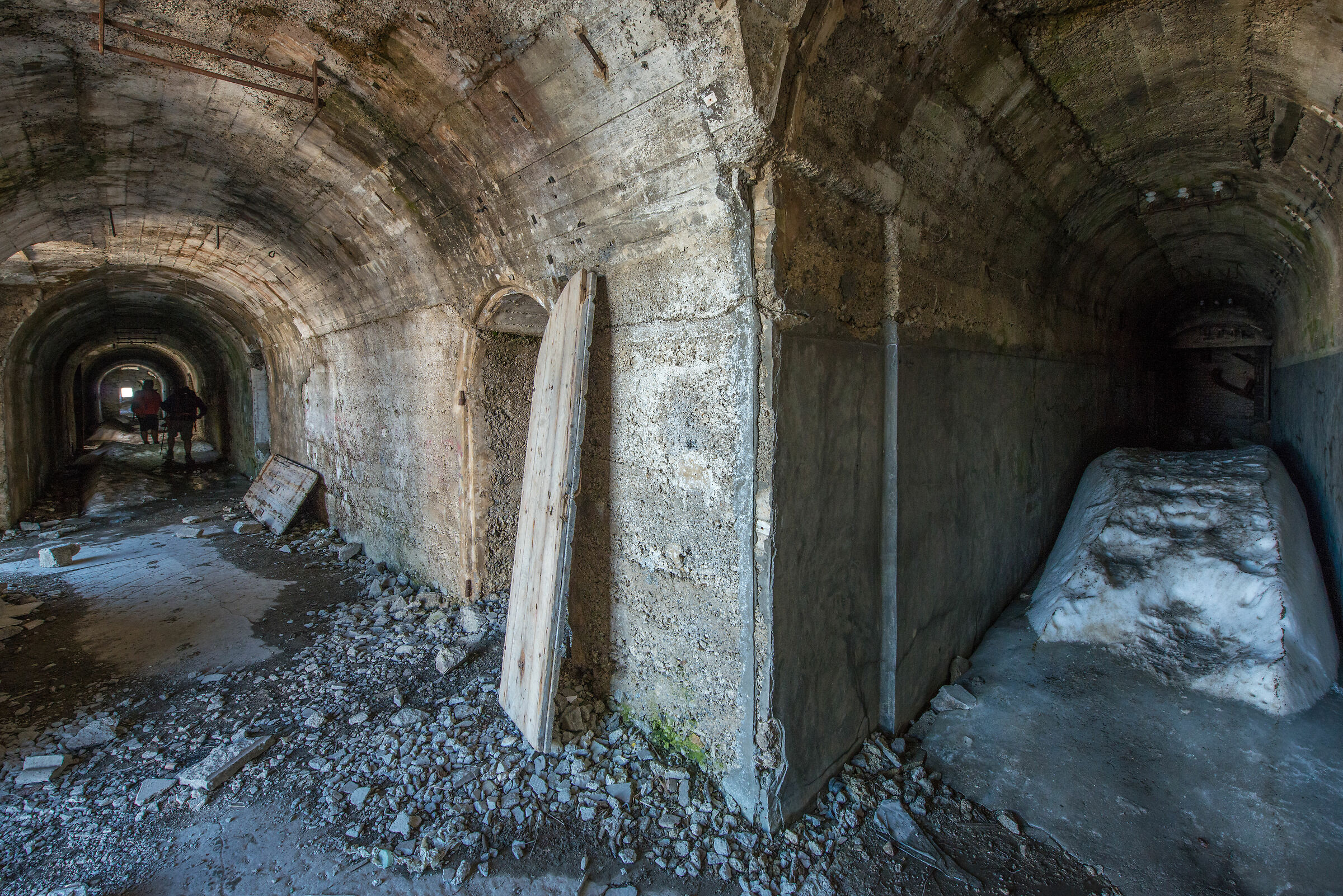 Chaberton; i corridoi innevati del forte