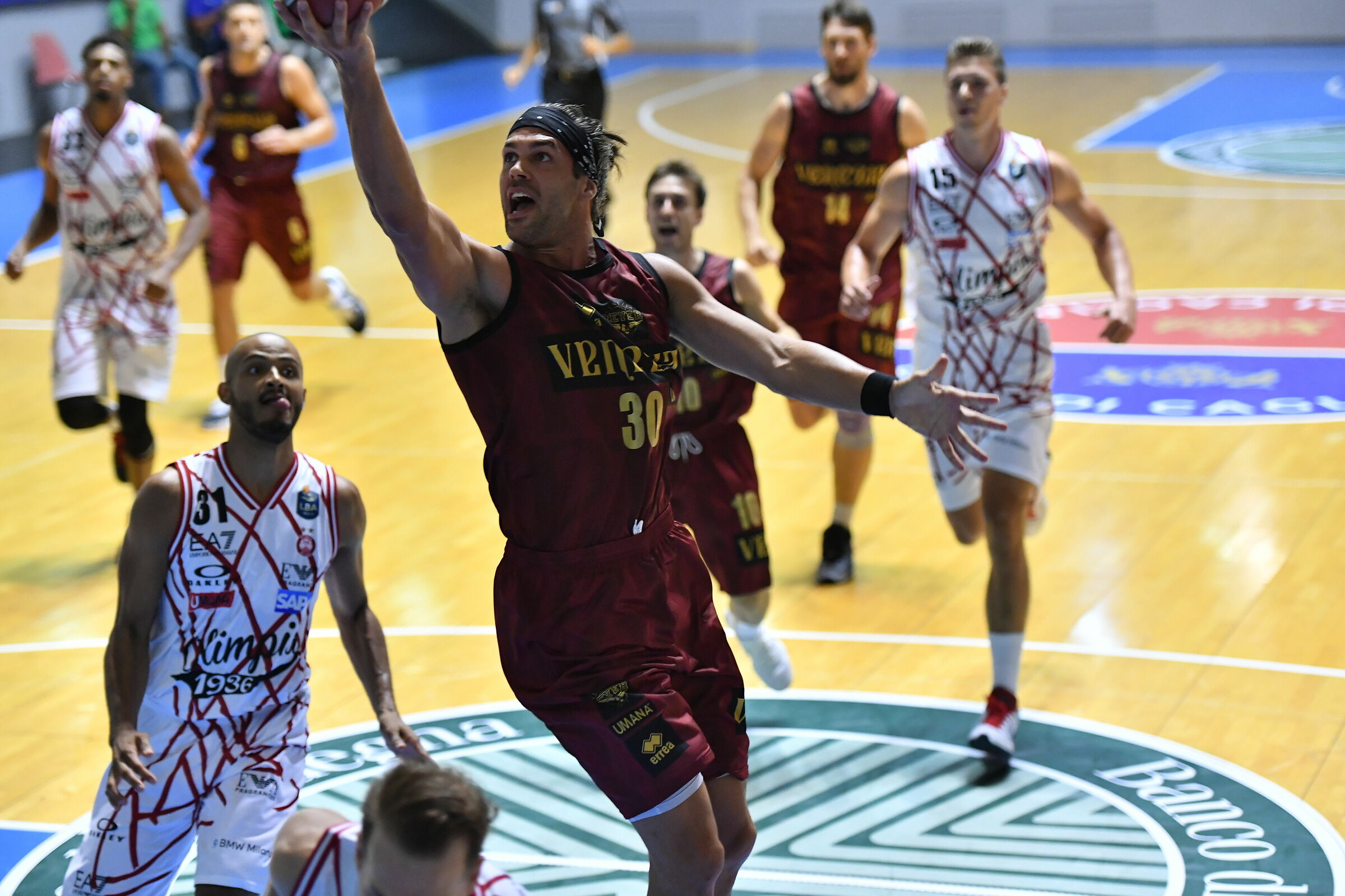 City of Cagliari Reyer vs Olympia