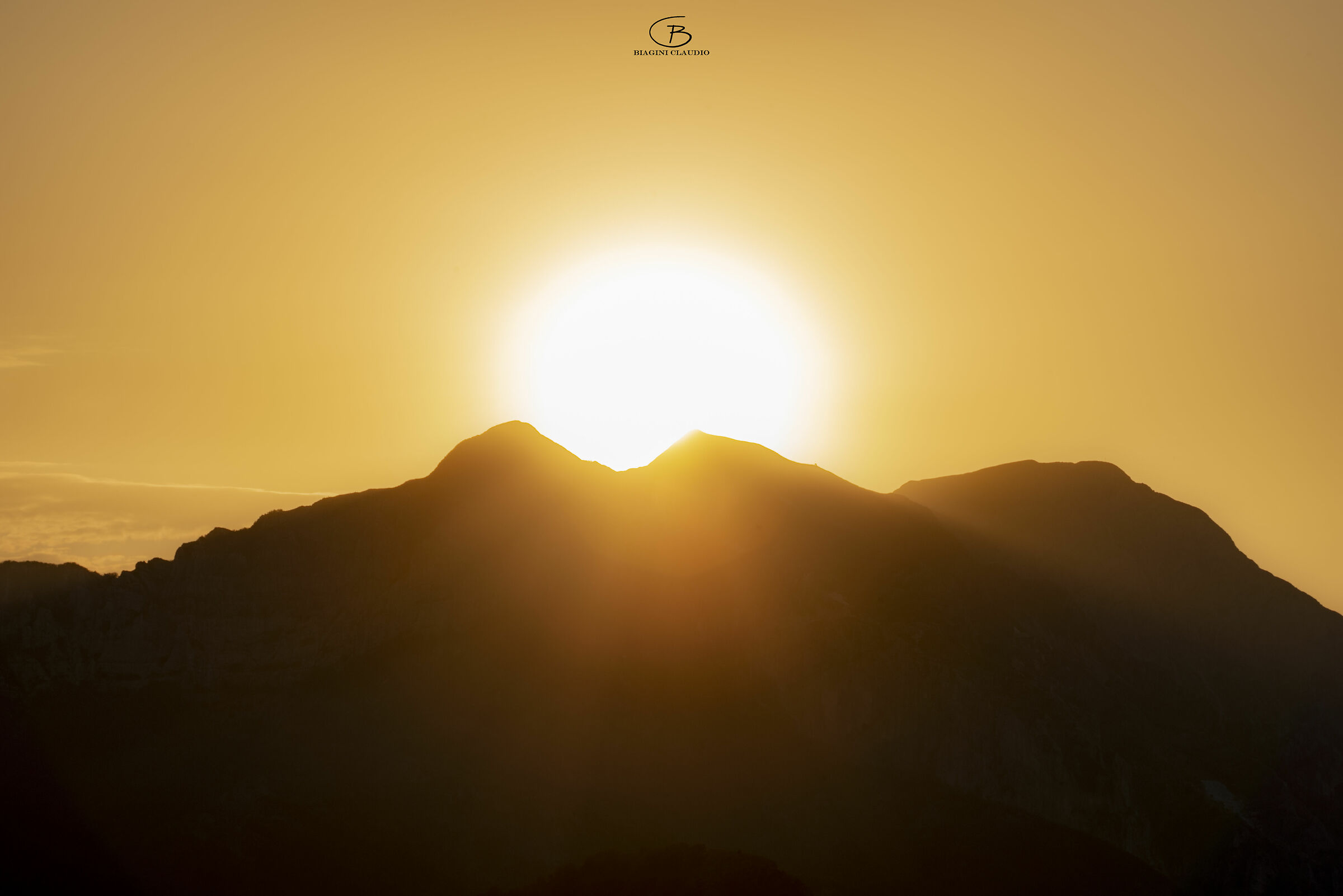 Alba sul monte Folgorito