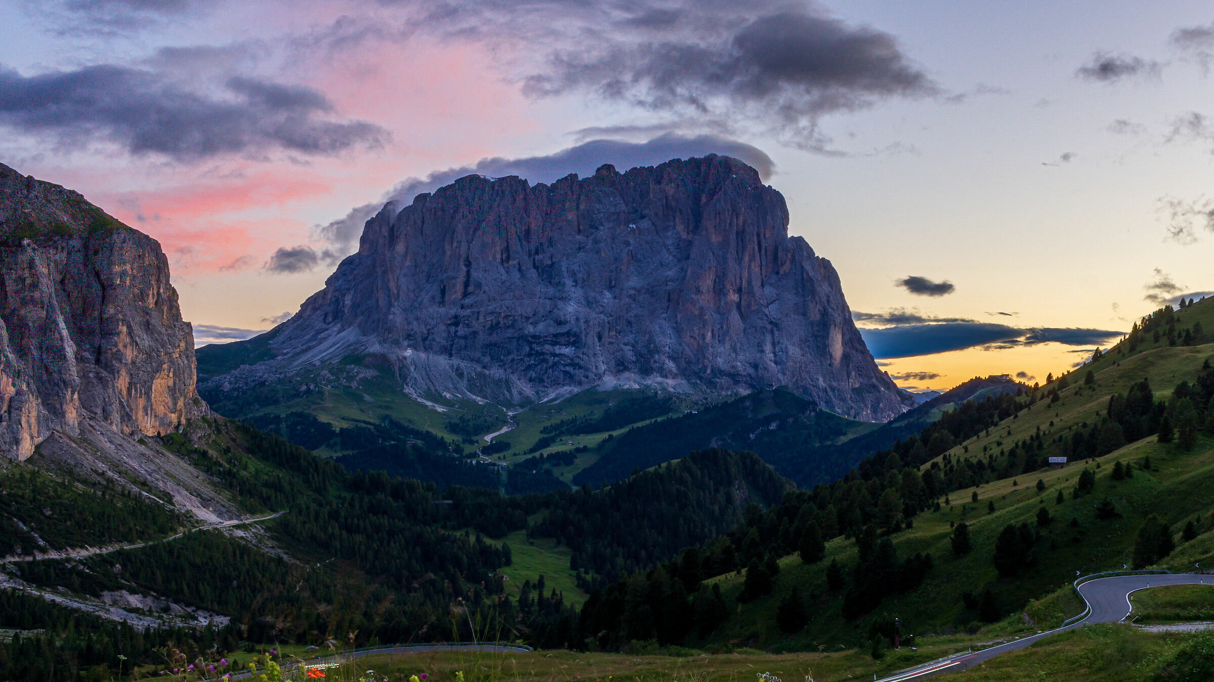 Sunset over the Sassolungo as seen from Passo Gardena