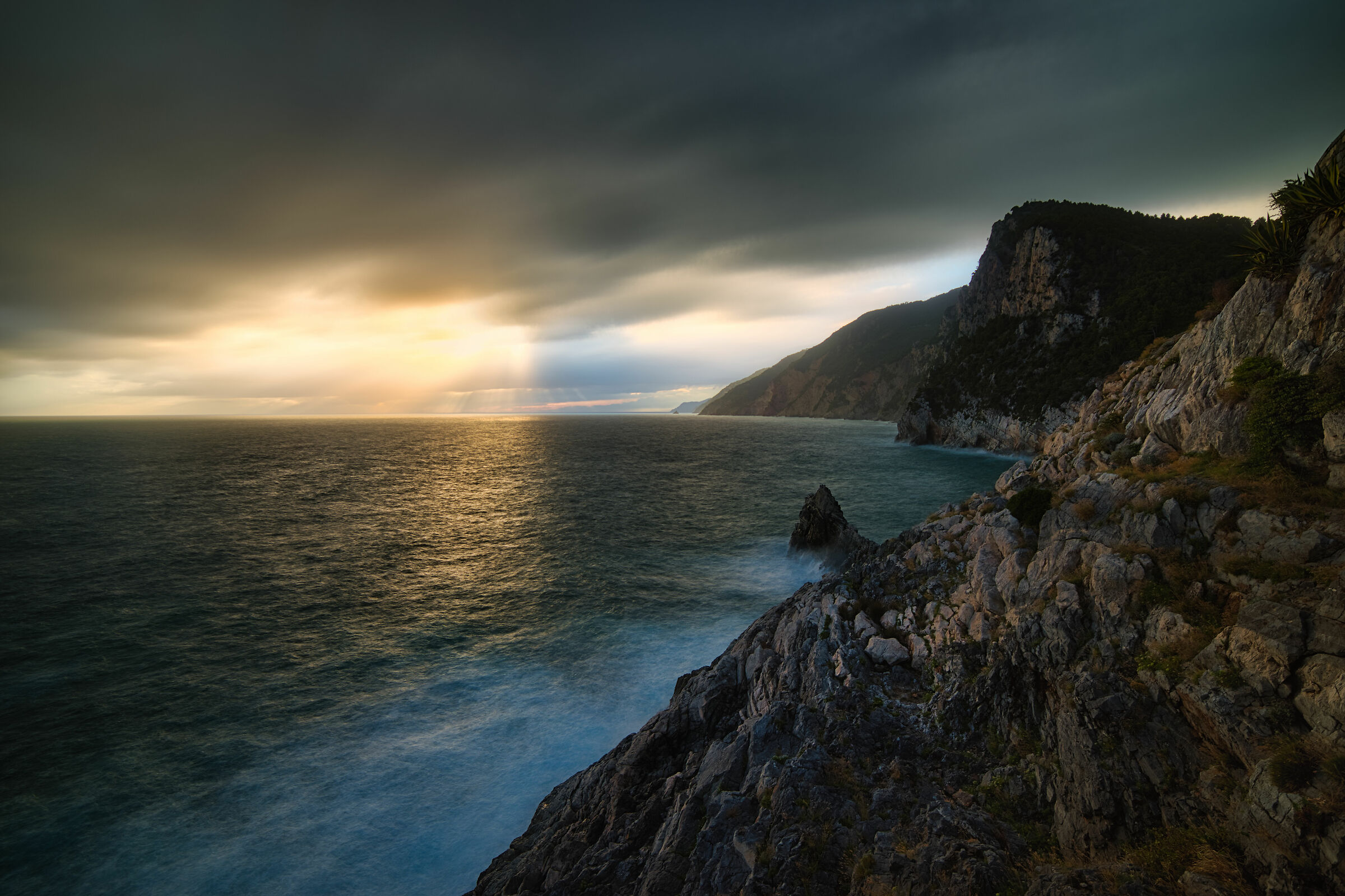 Port Venus Sunset