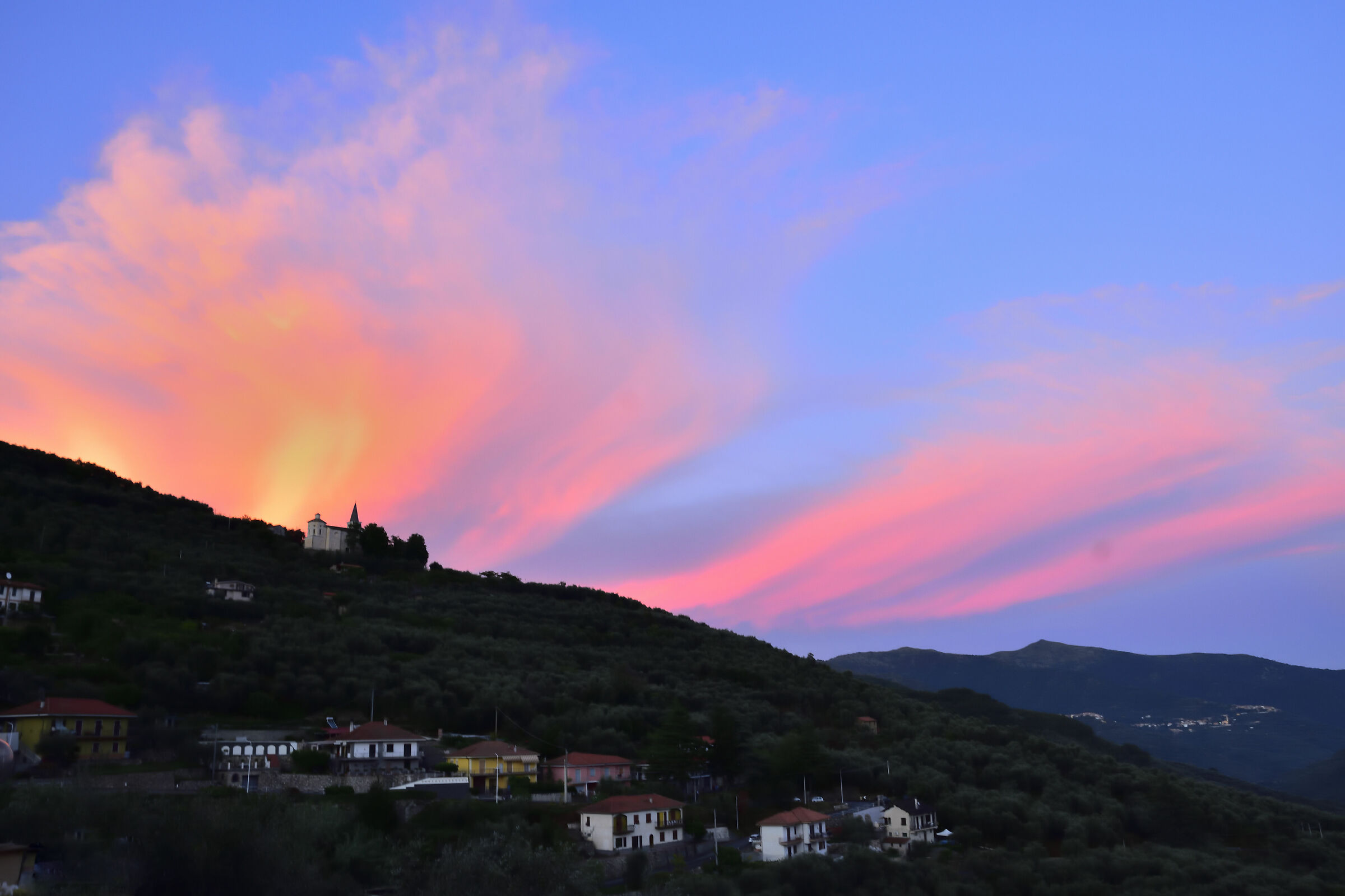 Luce spettacolare su Aurigo