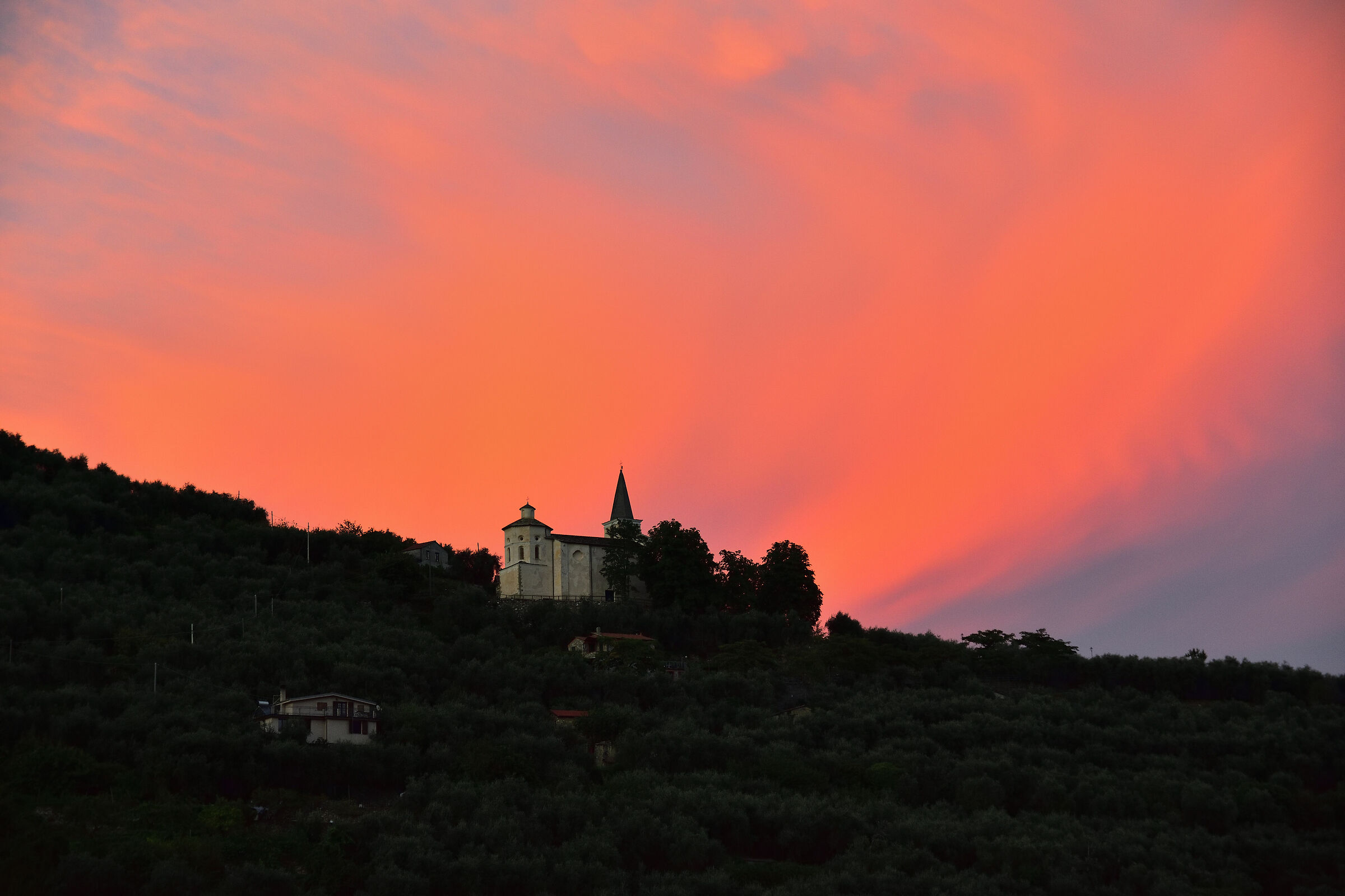 Spectacular light on Aurigo