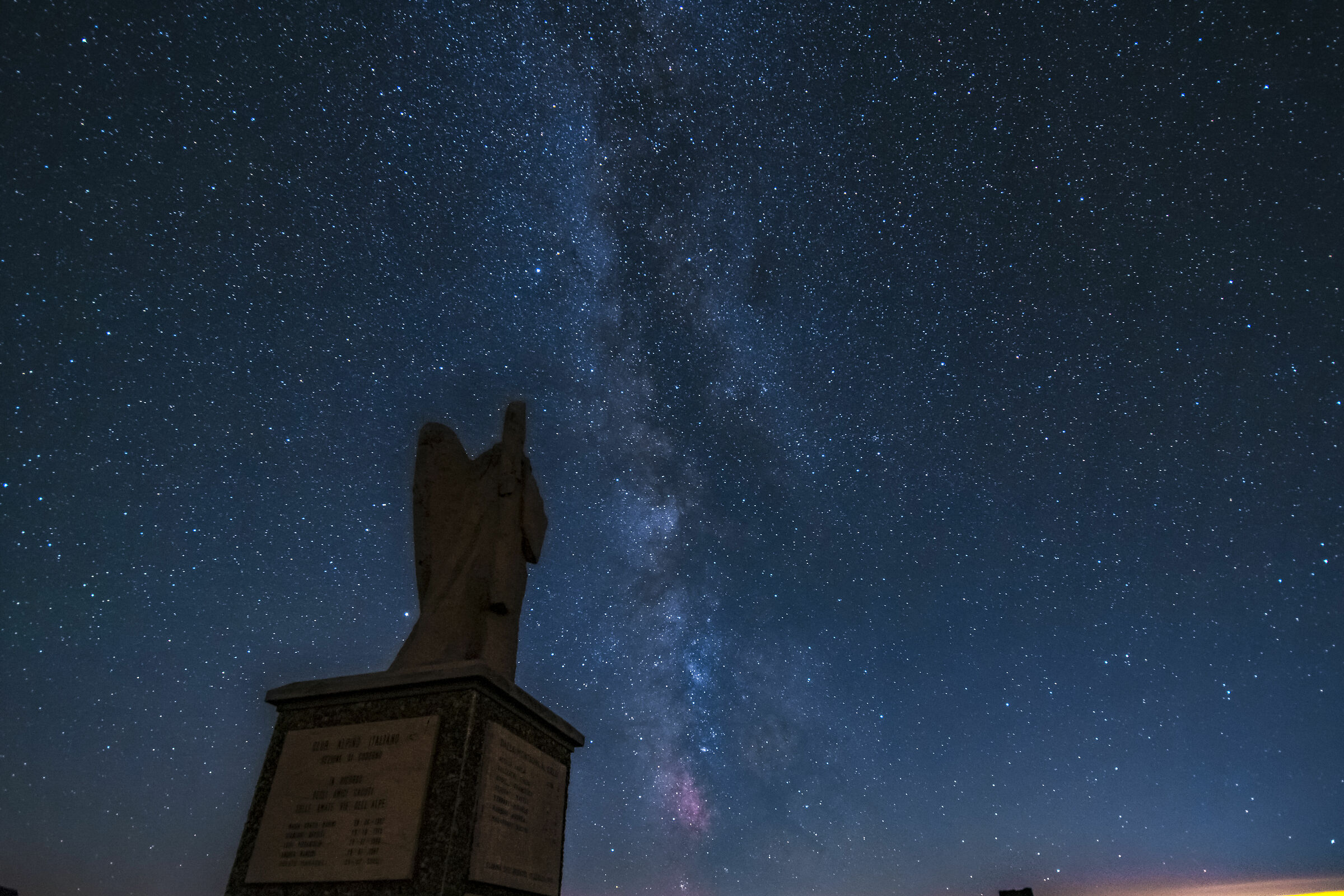 Angel in search of a shooting star