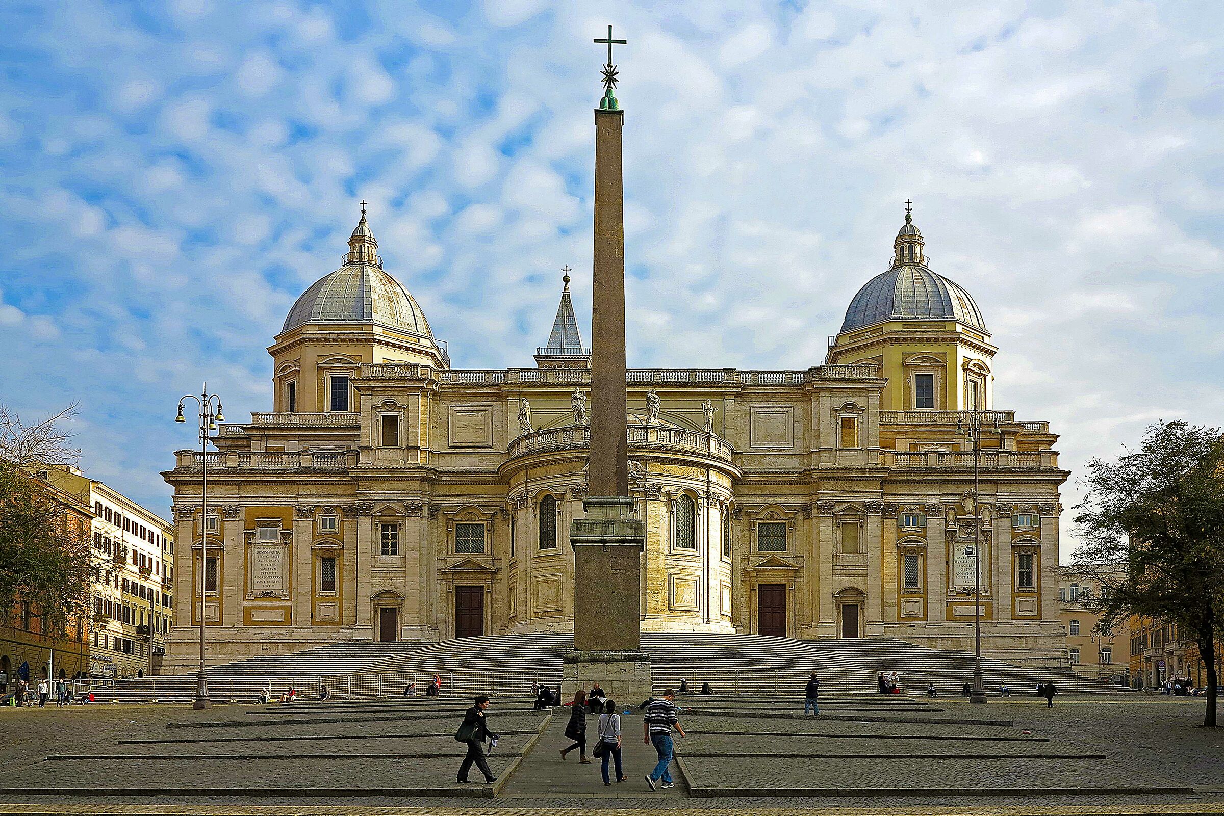 Basilica D. Maria Maggiore (back) - Rome
