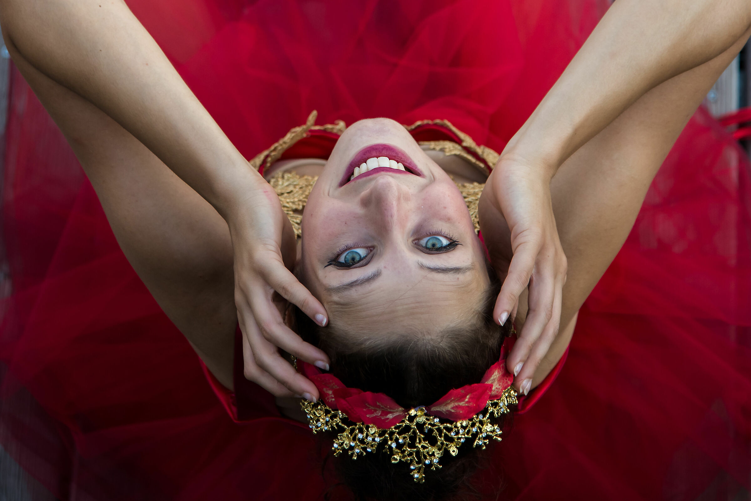 Red Sparrow, New100024