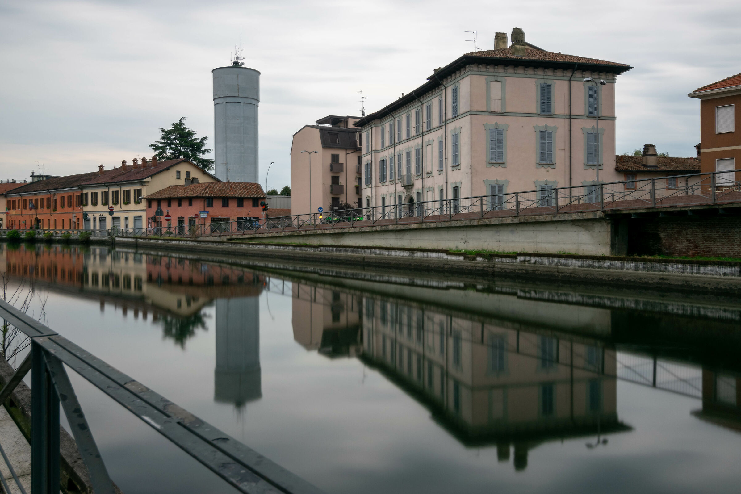 Riflessi nell'acqua.