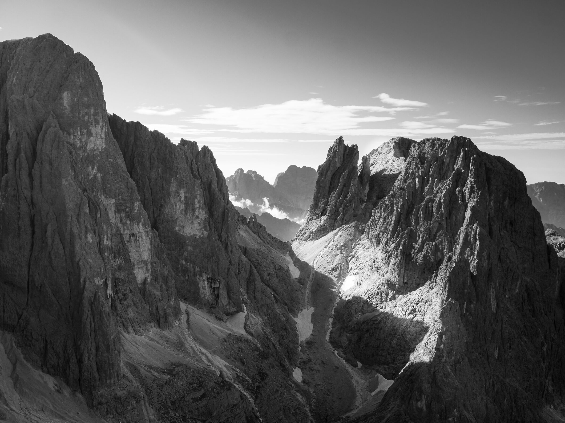 Primo sole al Passo di Ball