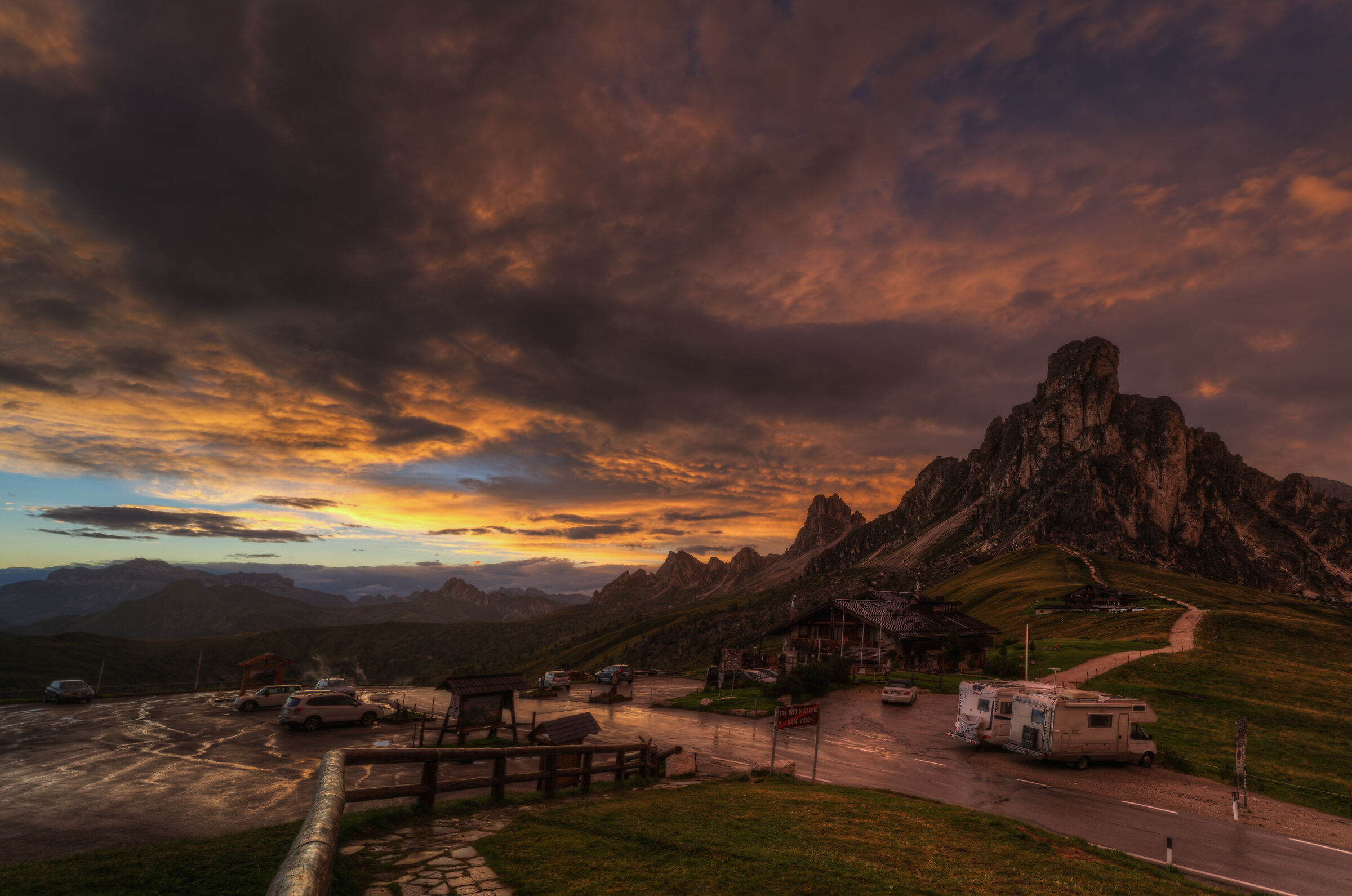 Sunset Reflection La Gusela Symbol Pass Giau