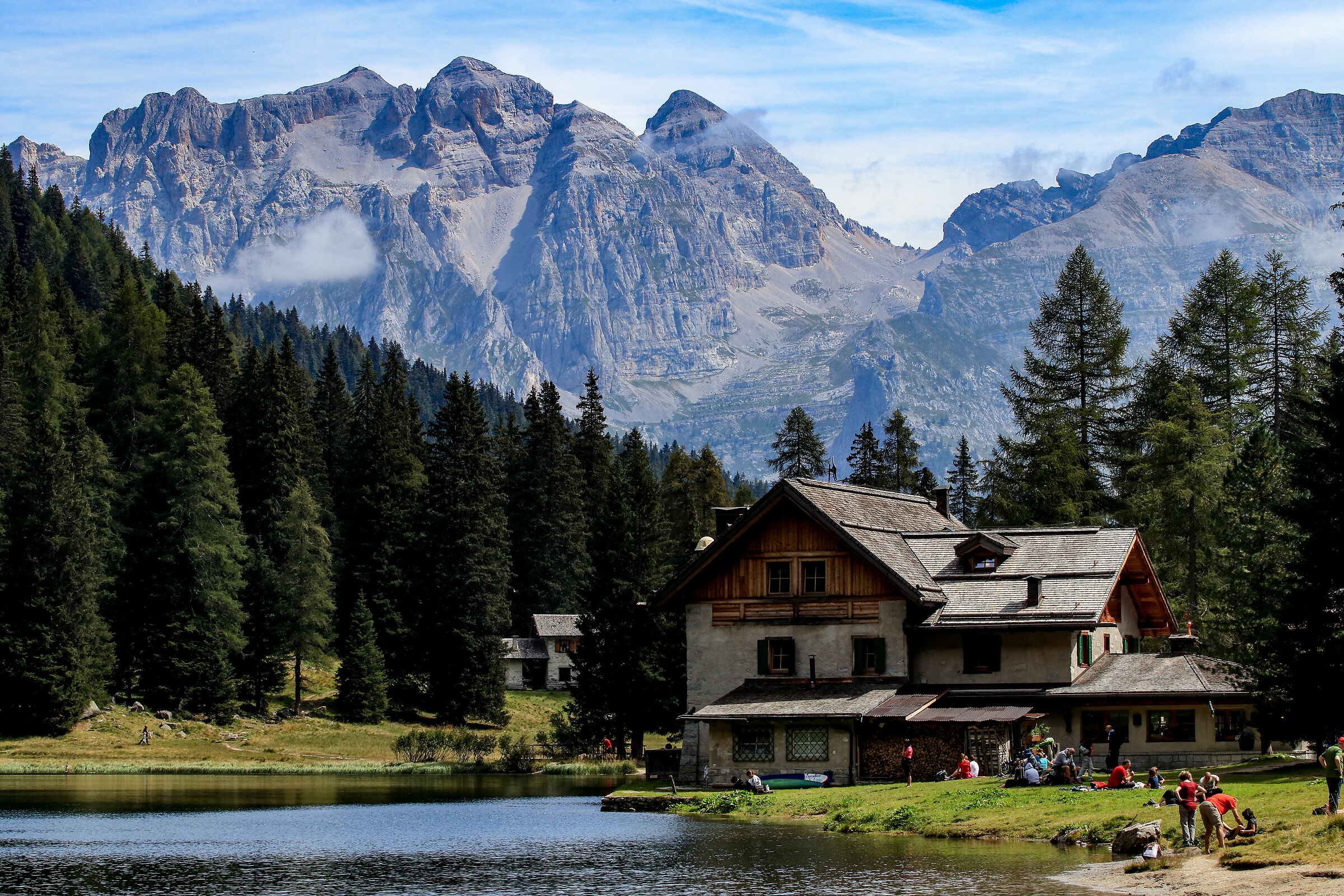 lago di Nambino e gruppo del brenta