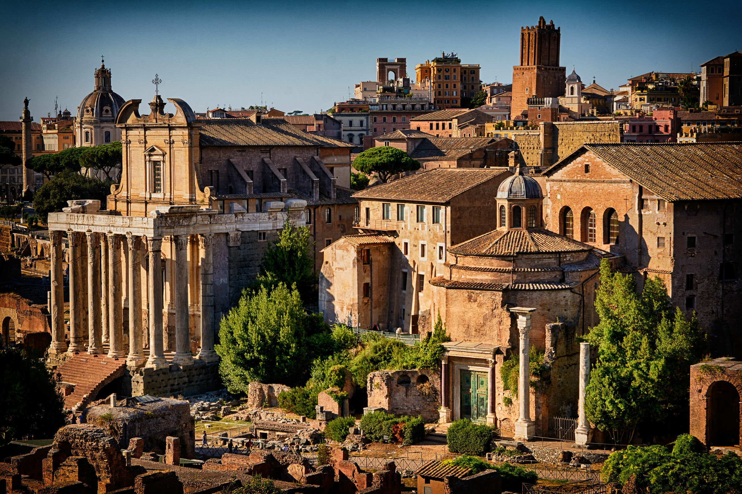 Il foro visto da vicino