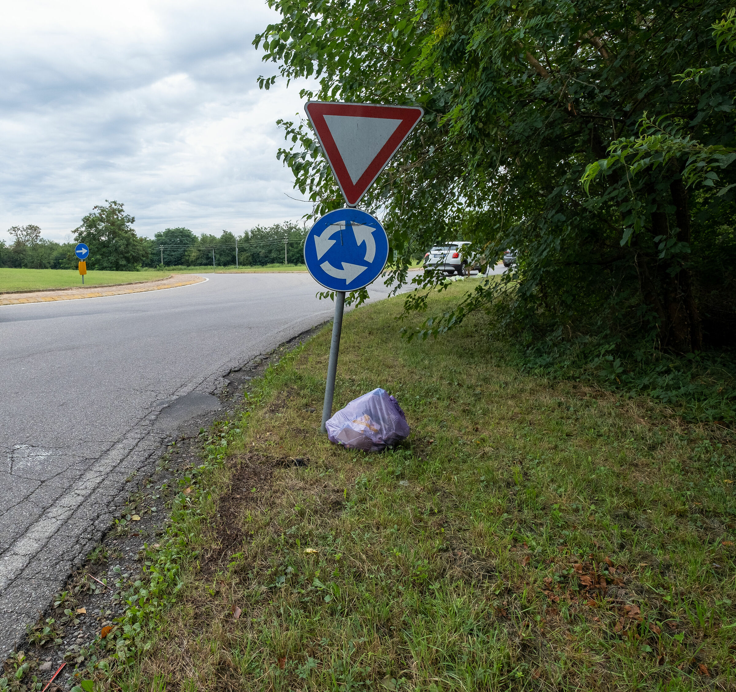 precedenza alla spazzatura