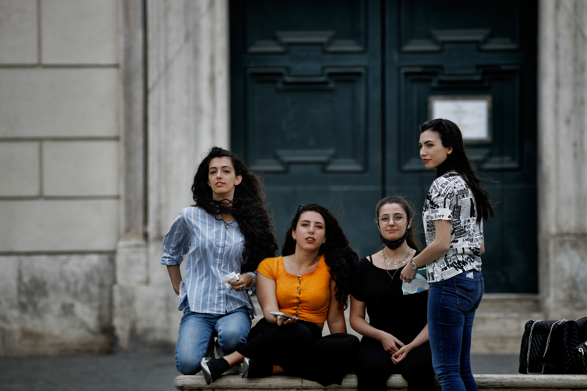 Quattro amiche e una panchina