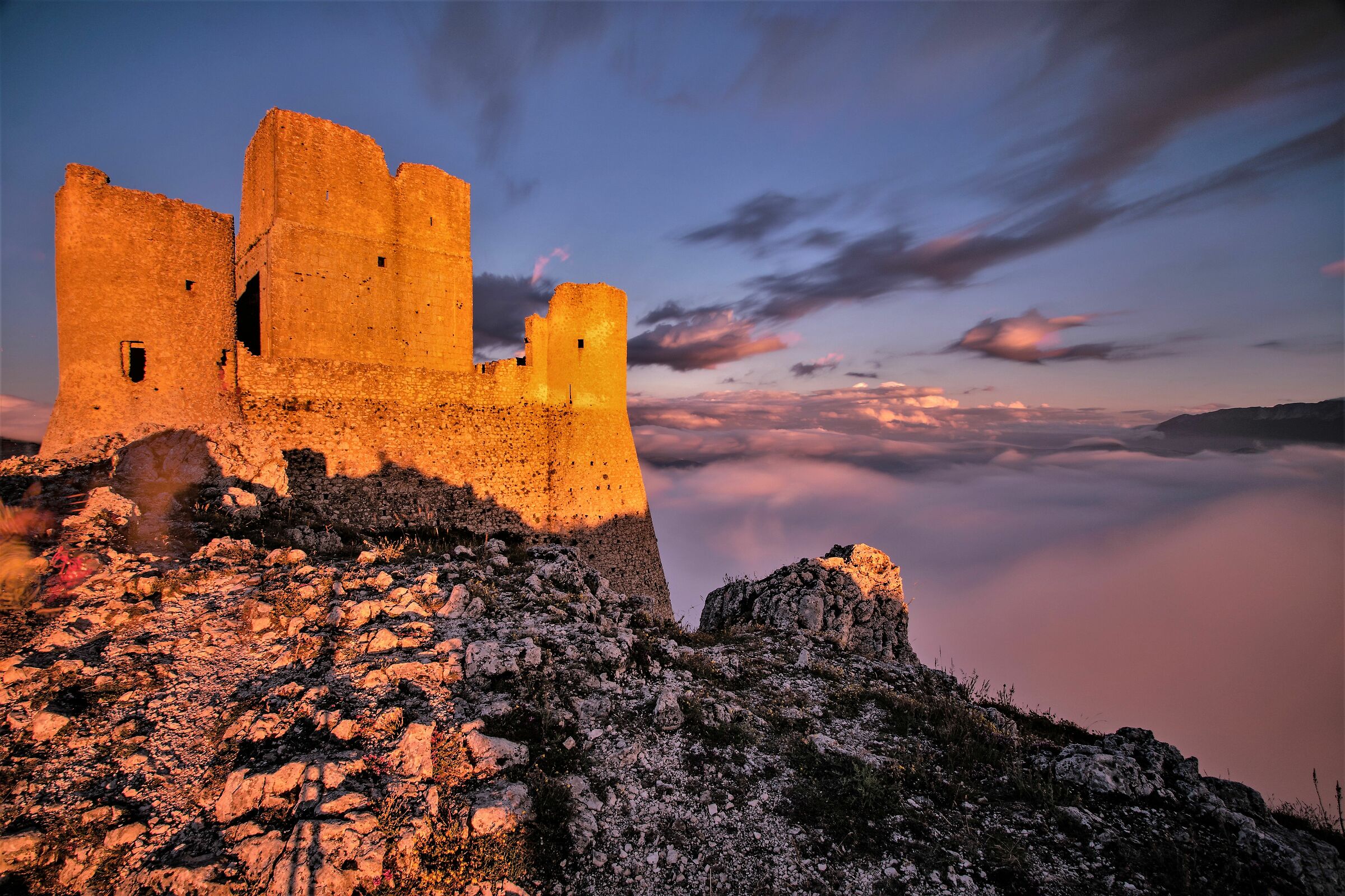 Rock Calascio at sunset