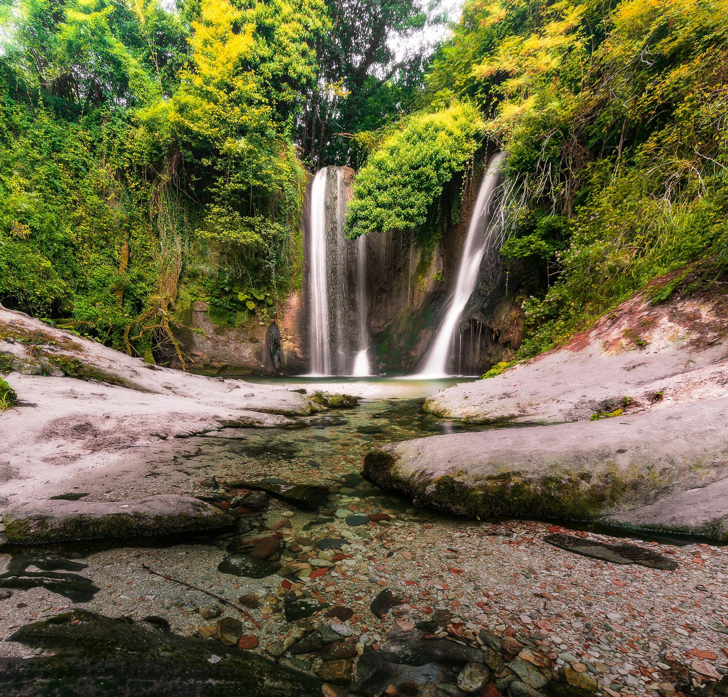 Cascata dell'antico molino sarnano