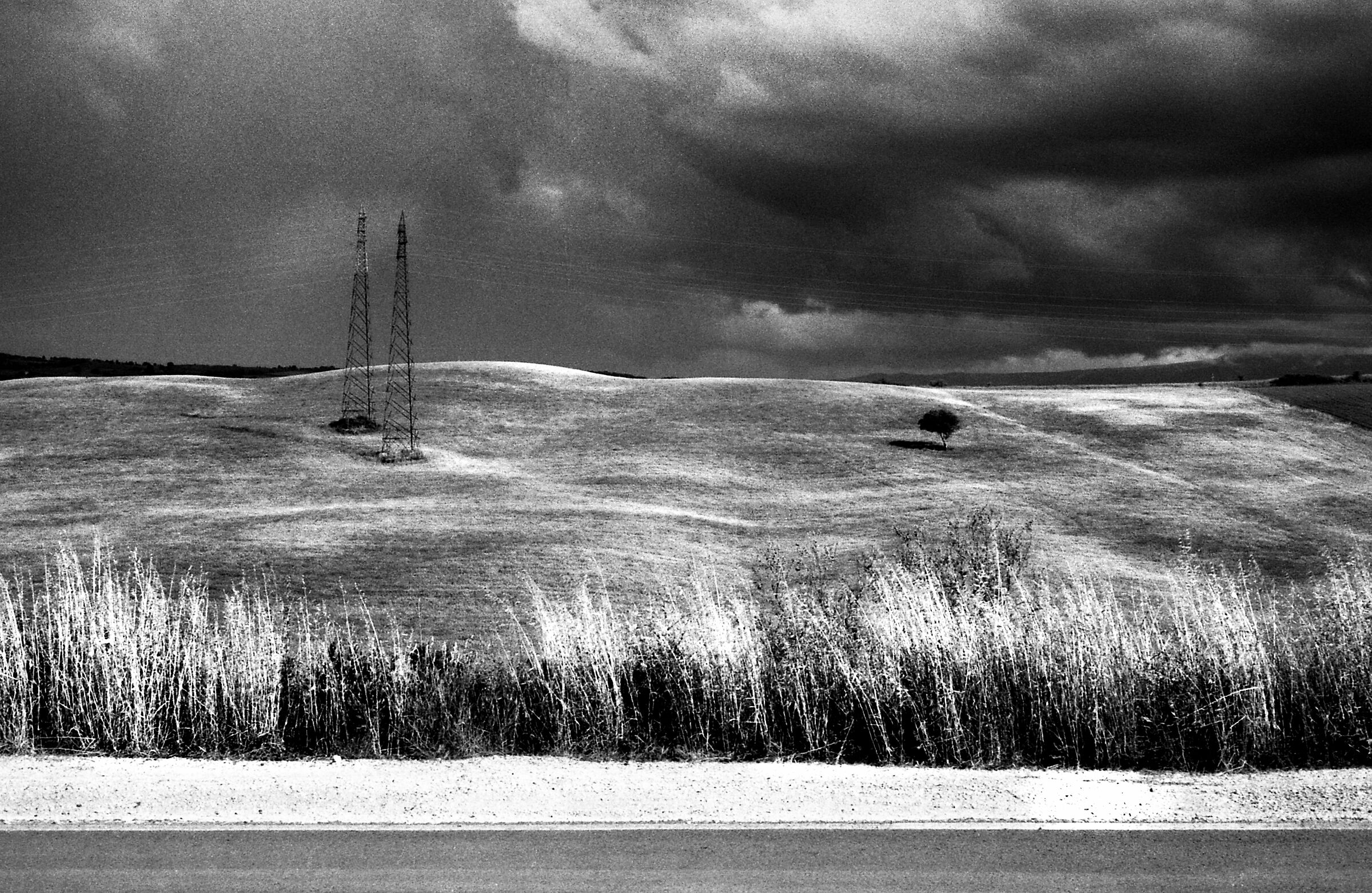 Tempesta in vista a Montalcino
