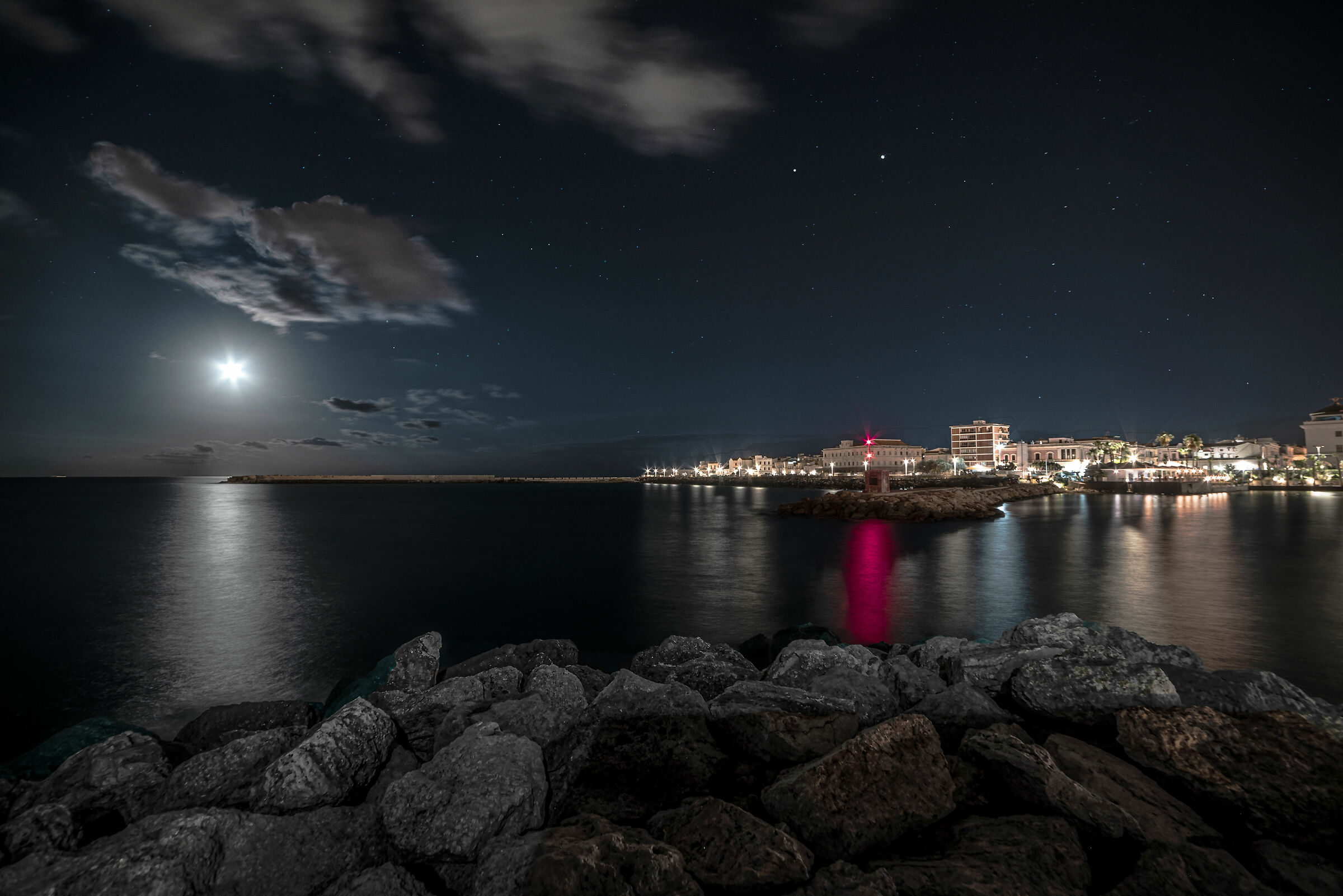 Molo Santa Lucia Siracusa
