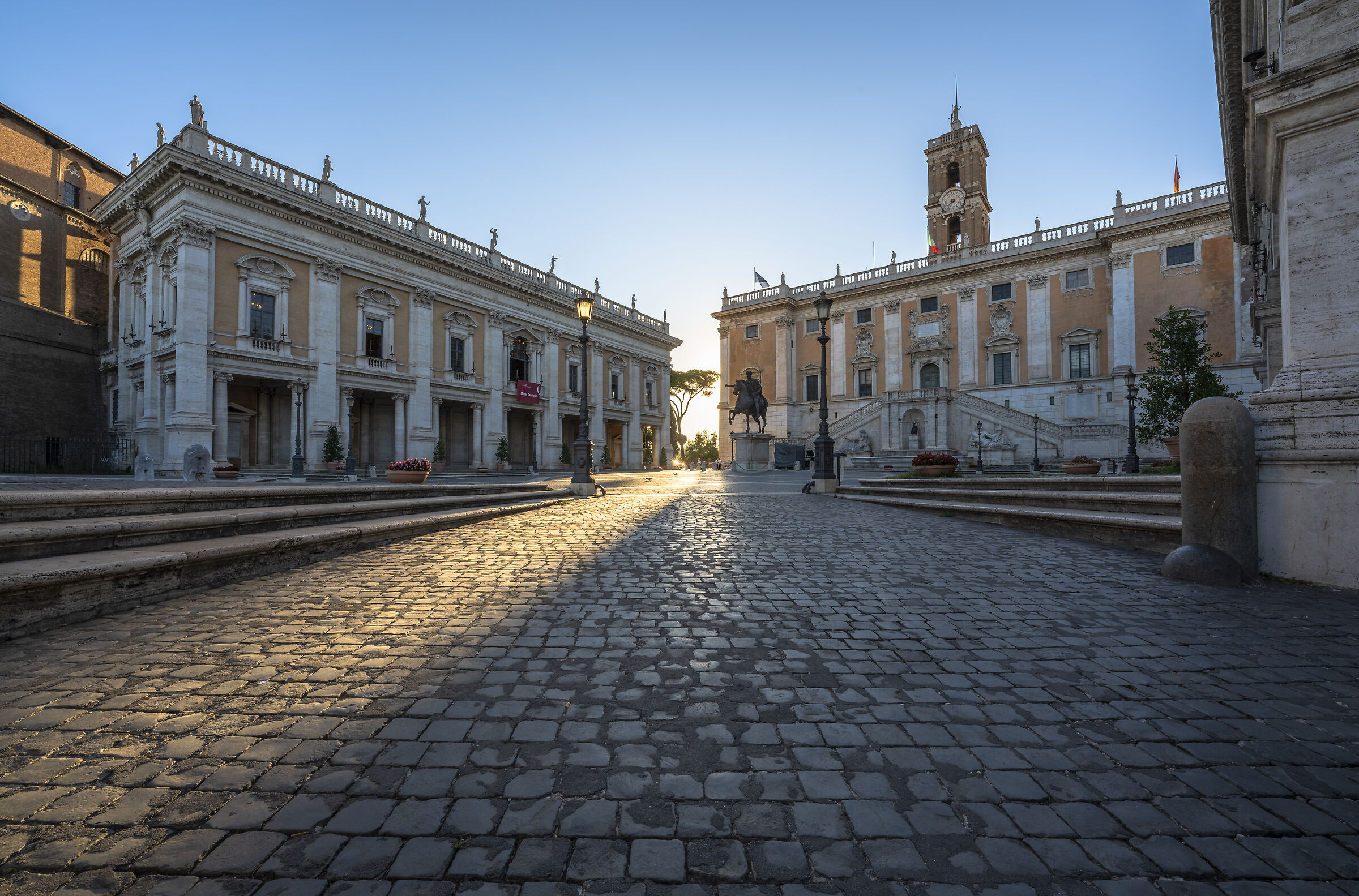 Campidoglio alle prime luci
