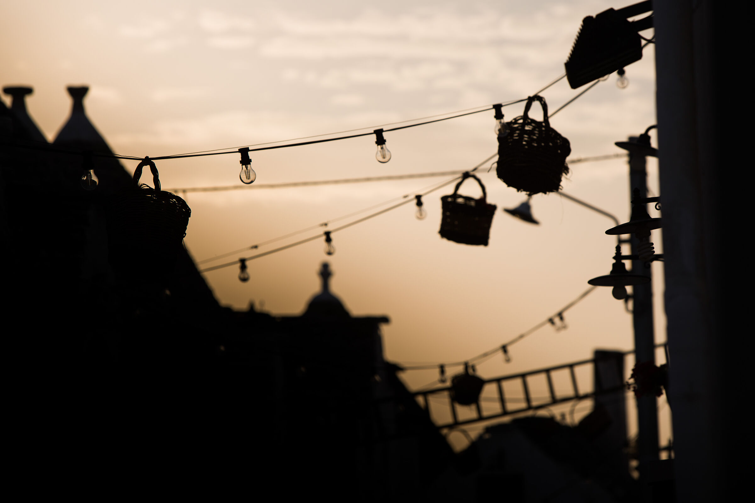 Silhouette Alberobello
