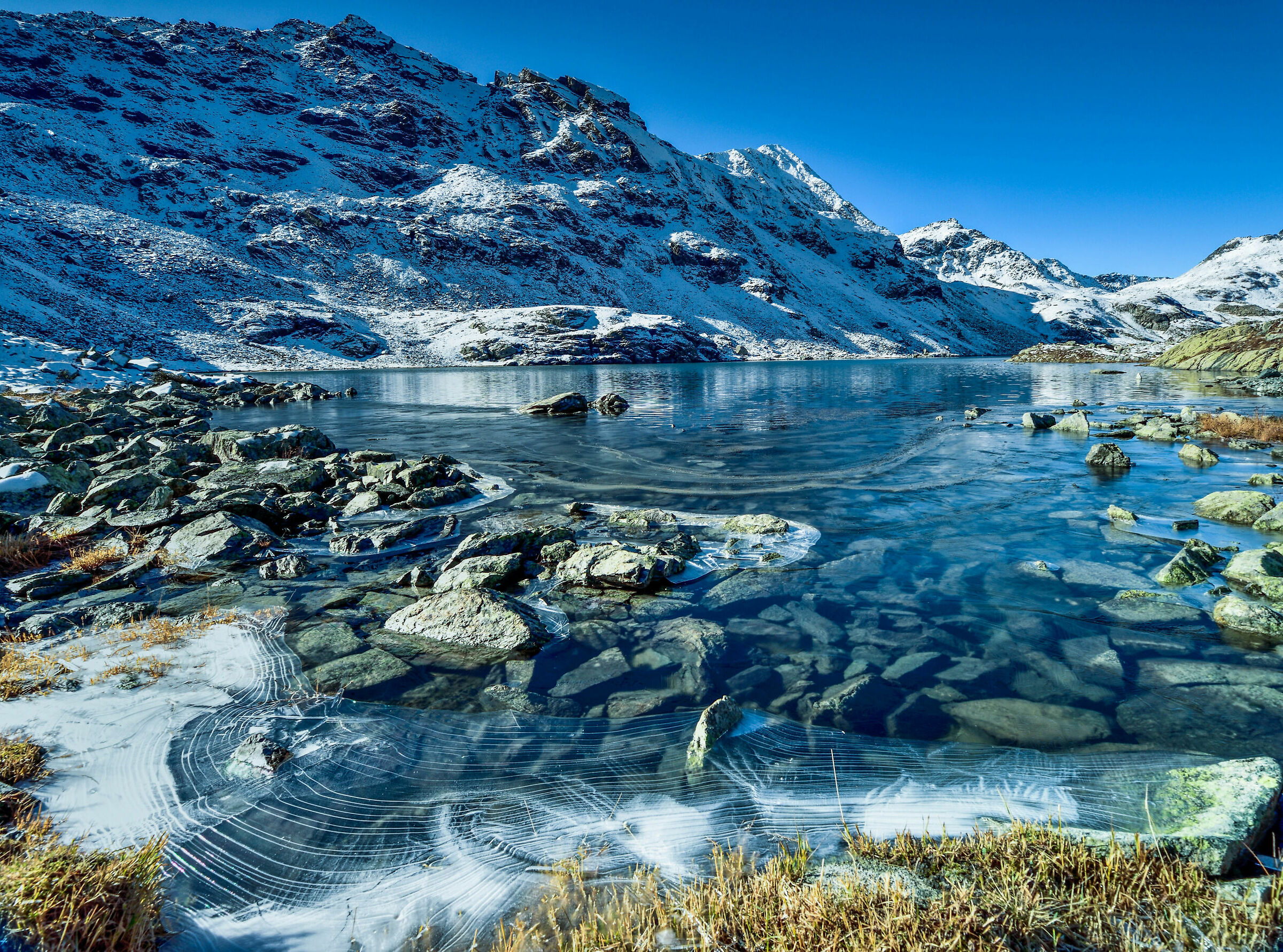 Grand Lac 2492m - ragnatele di ghiaccio