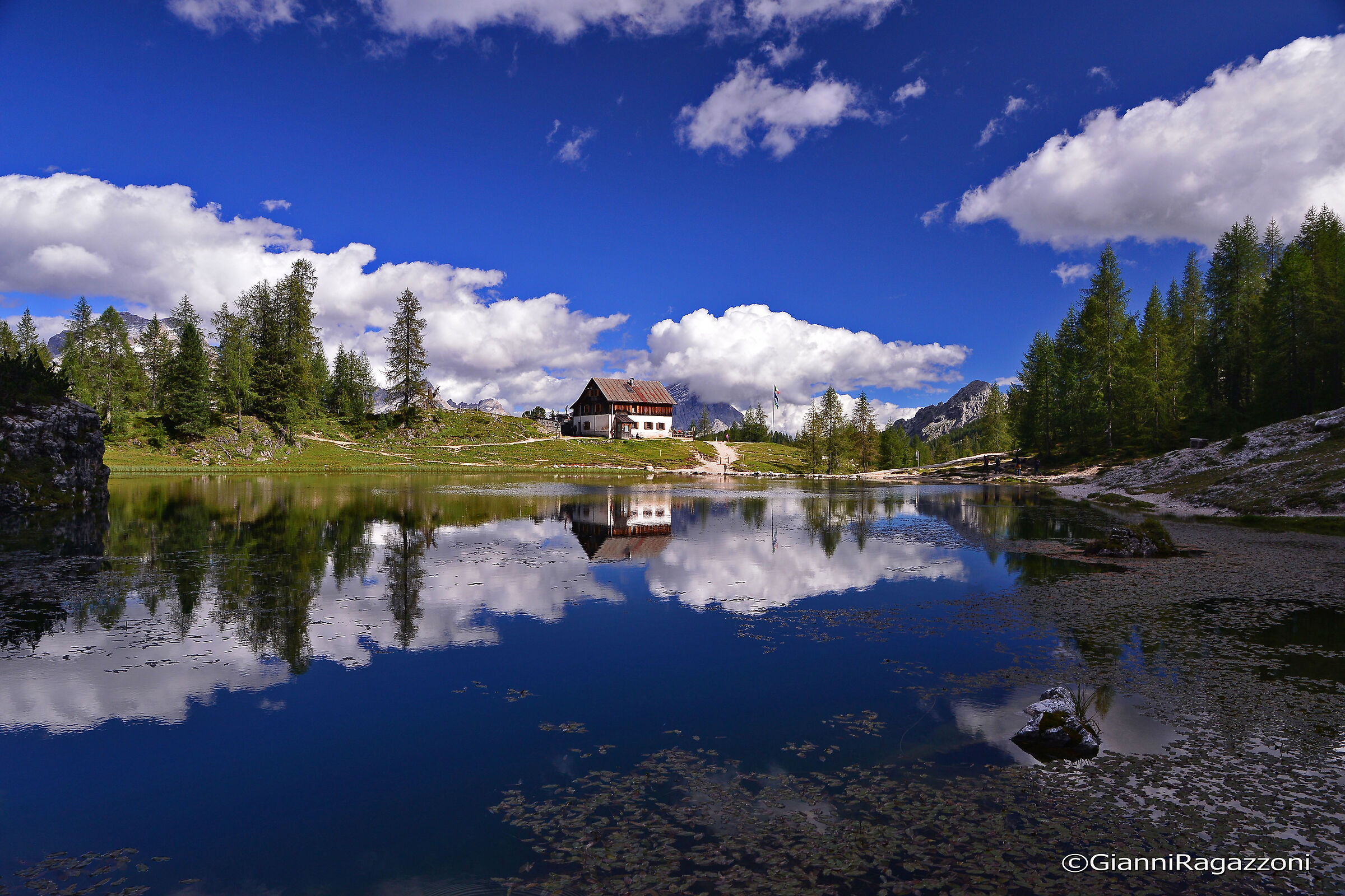 Lago Federa e Rifugio Croda da Lago