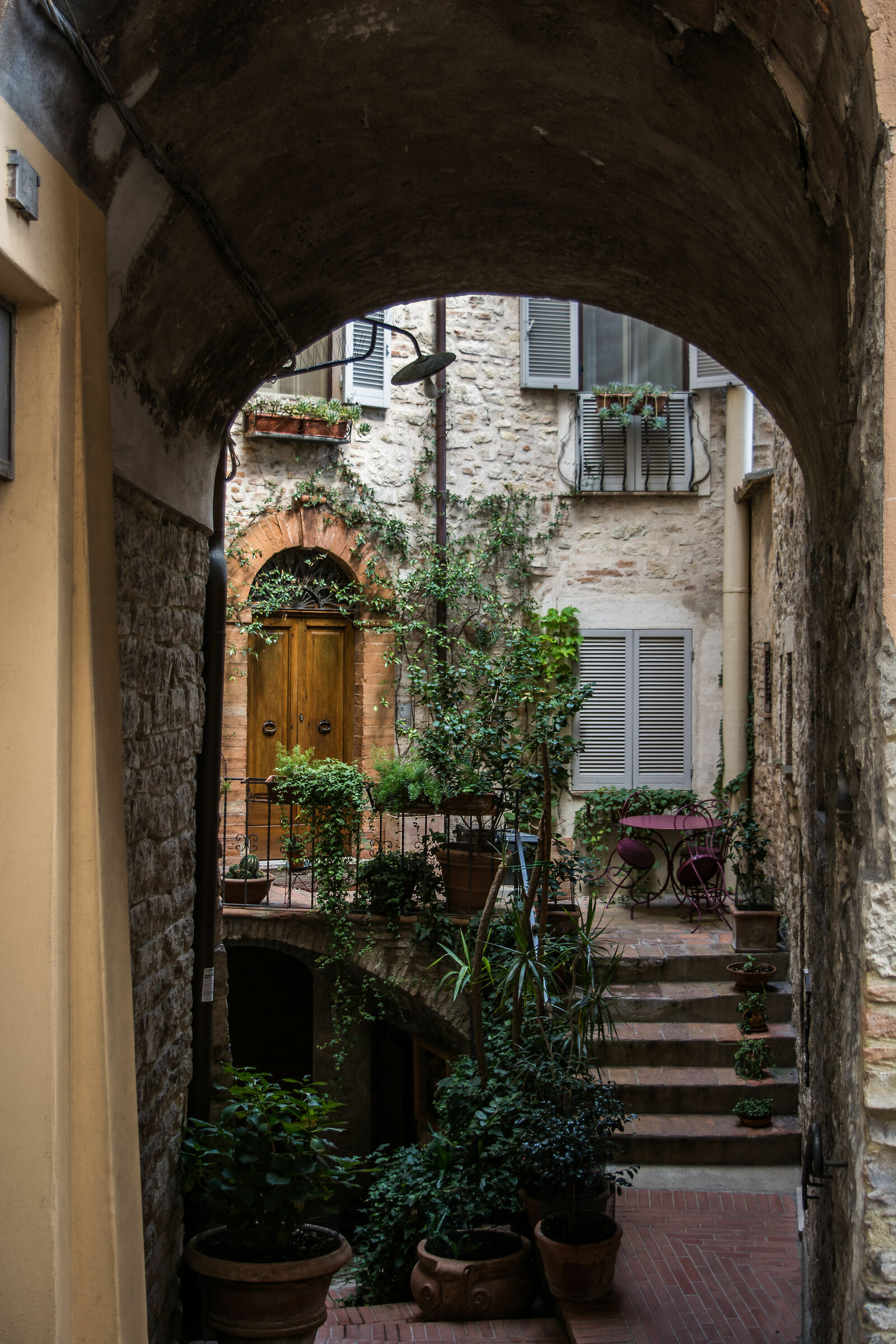 Todi - Cortile