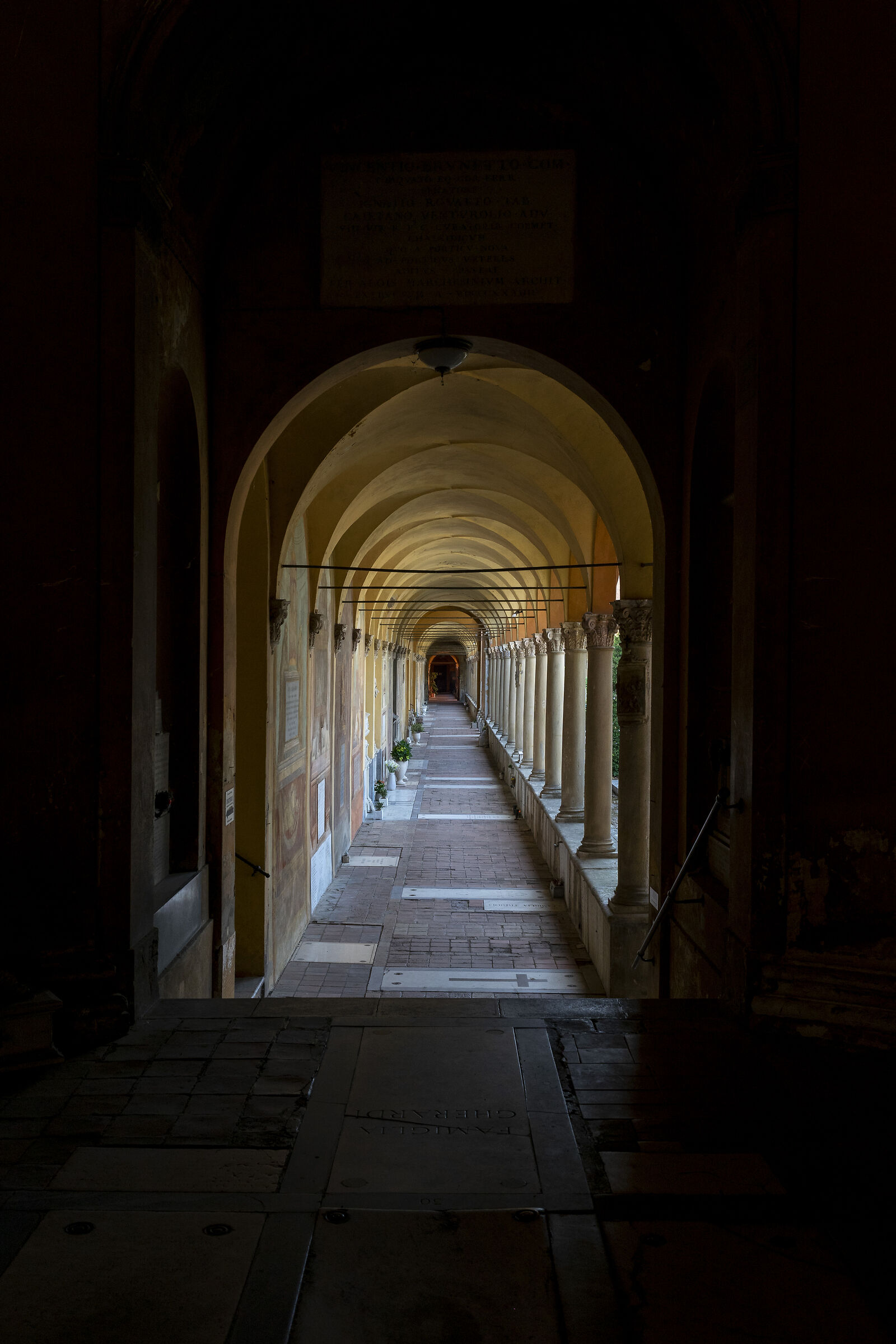 Chiostro III