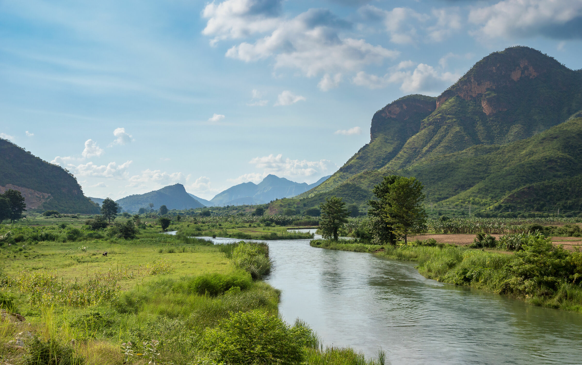 Fiume nel Myanmar