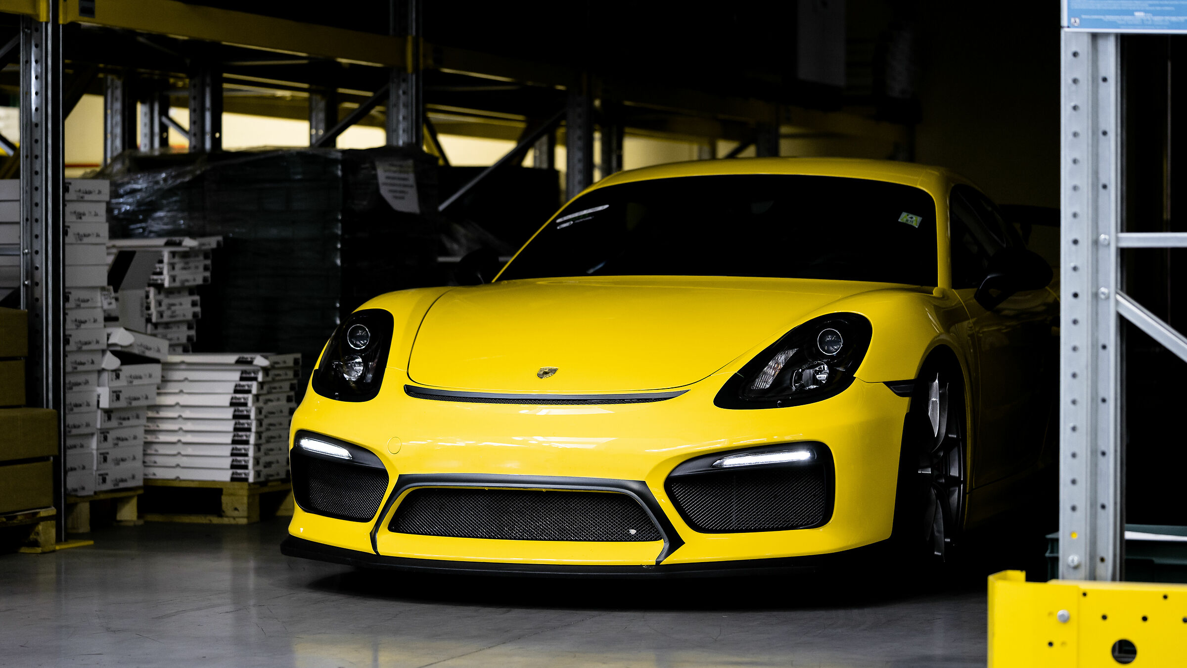 Porsche Cayman GT4