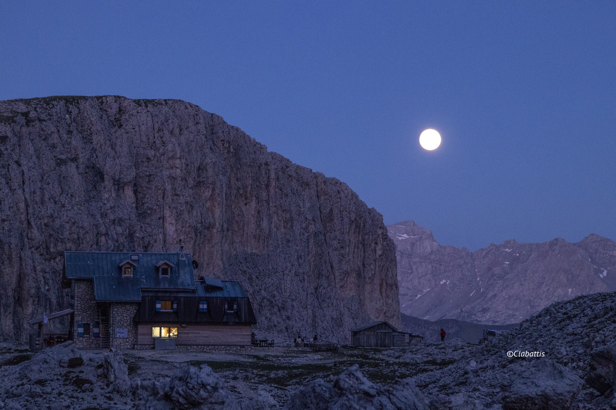 the refuge and the moon